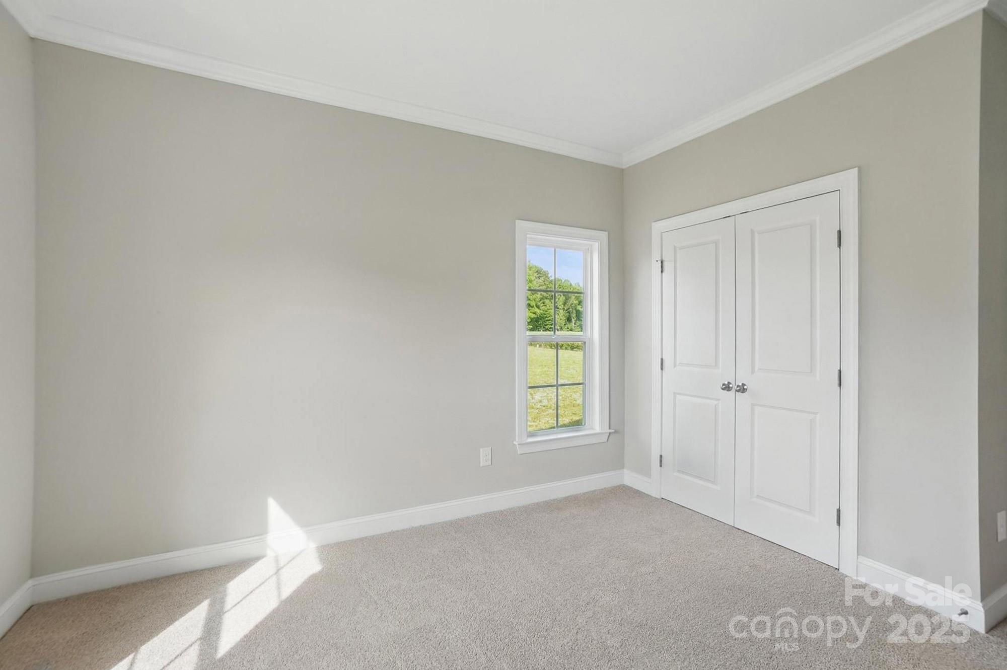 3013 Isle Lane — Monroe