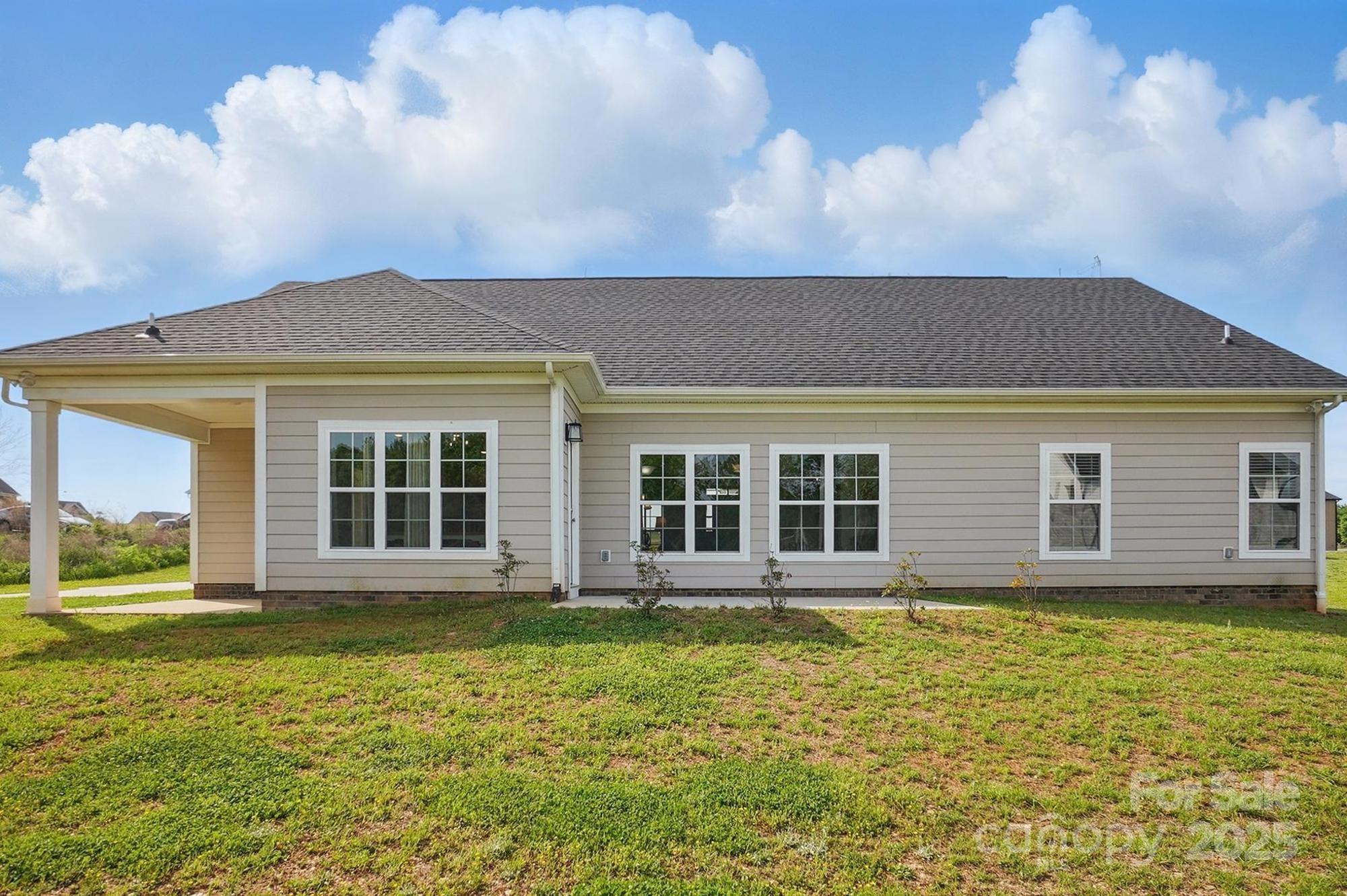 3013 Isle Lane — Monroe