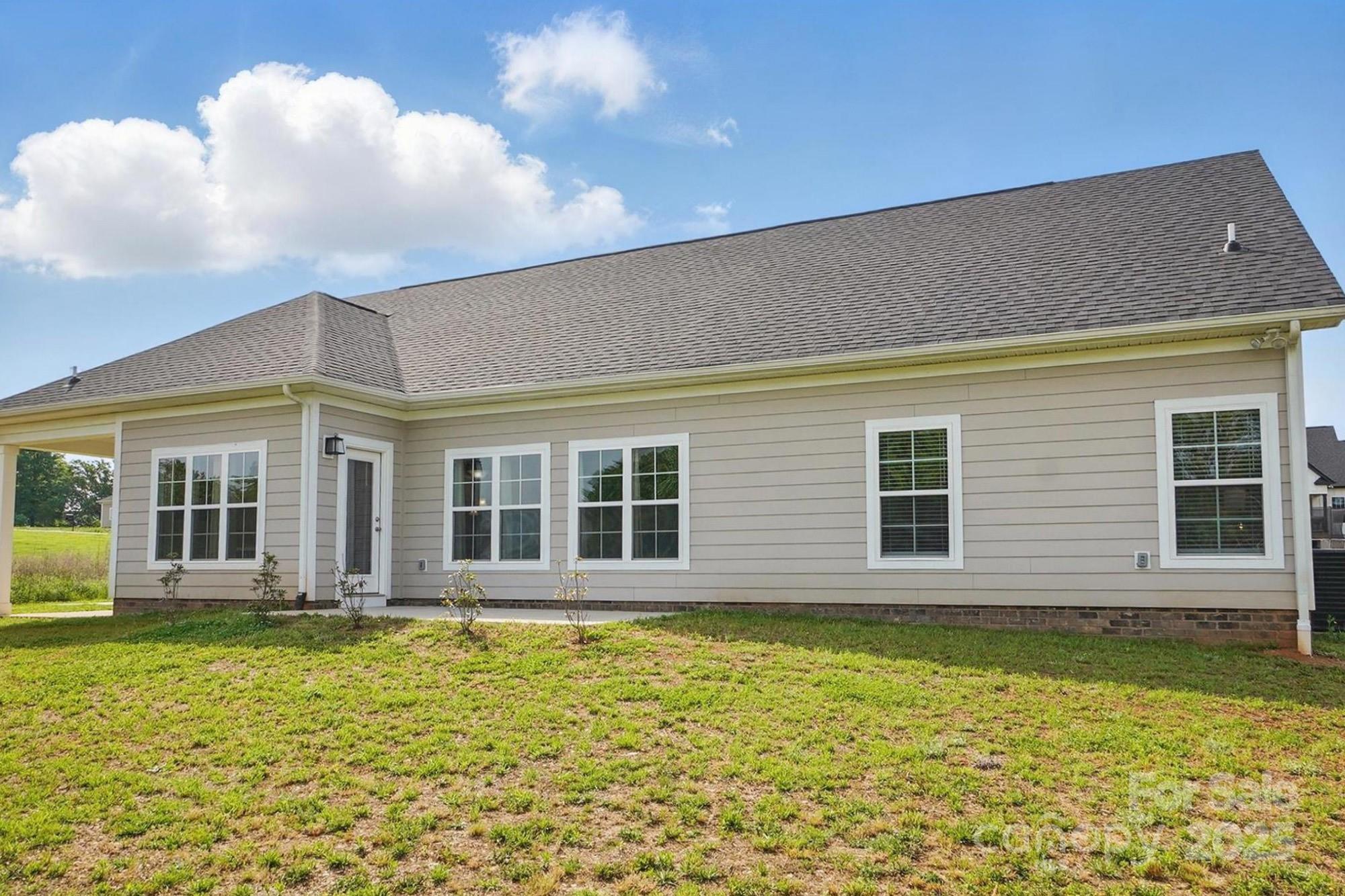 3013 Isle Lane — Monroe
