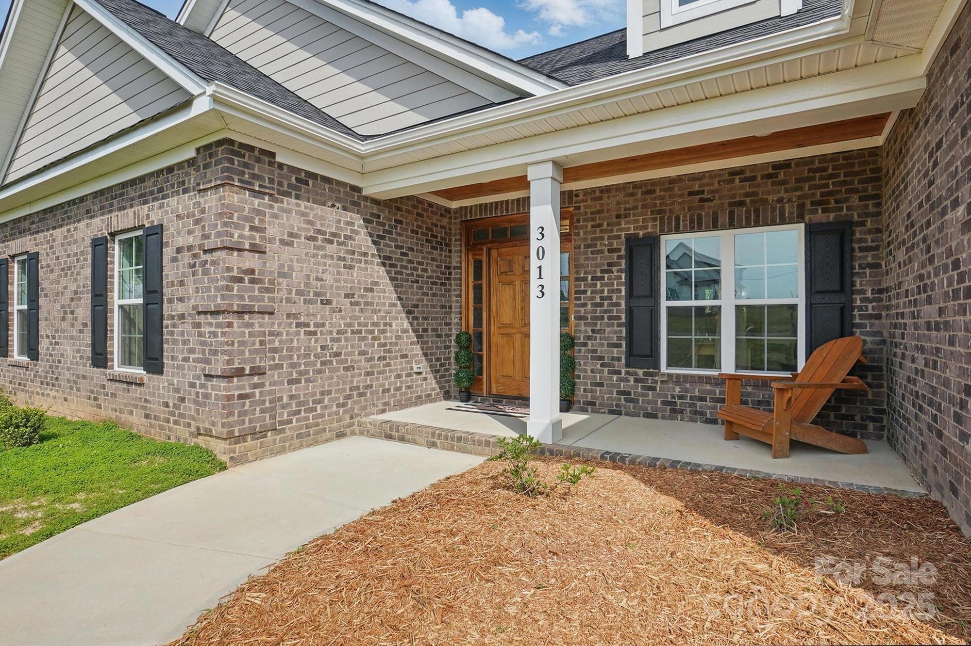 3013 Isle Lane — Monroe