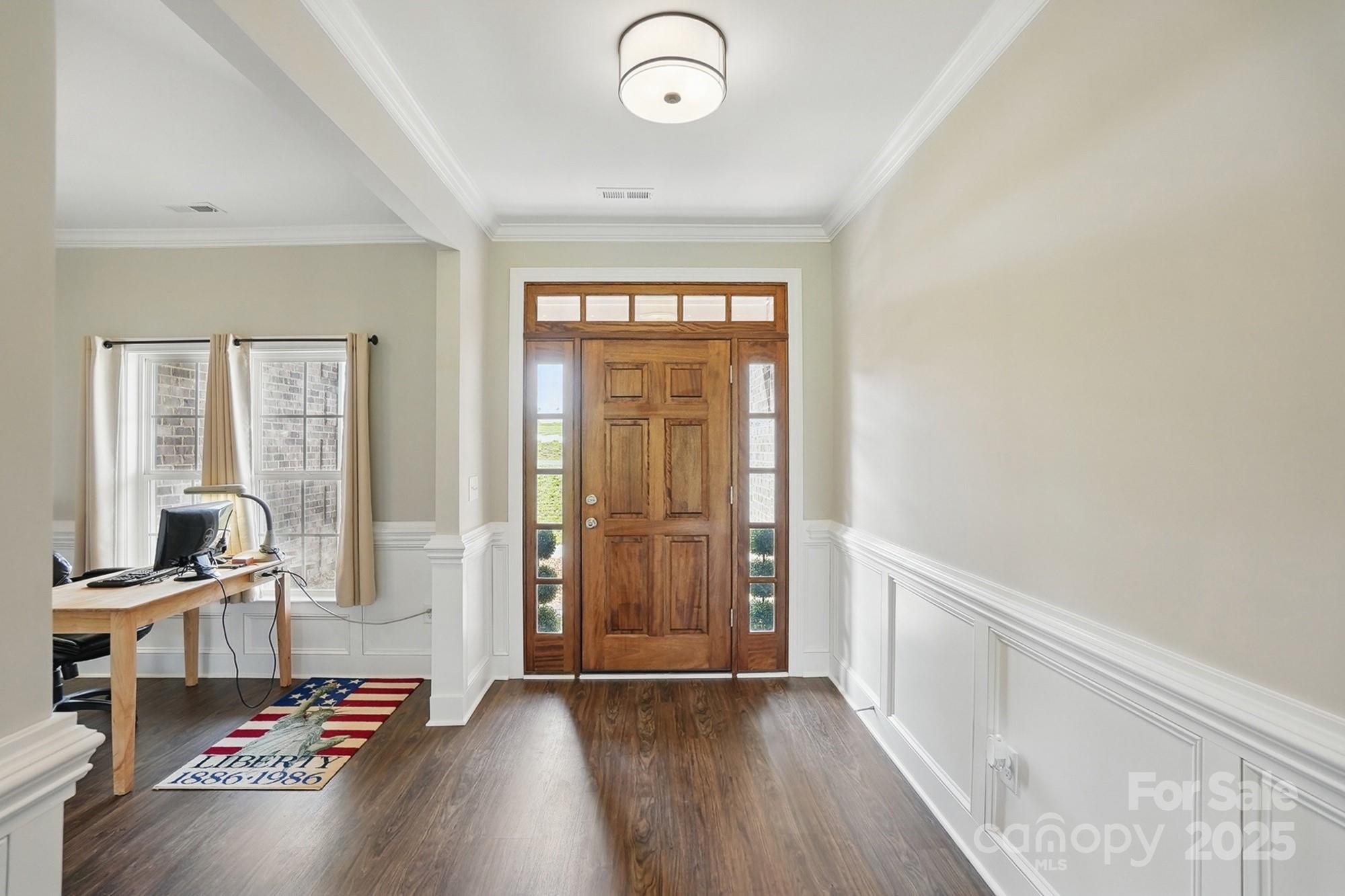 3013 Isle Lane — Monroe