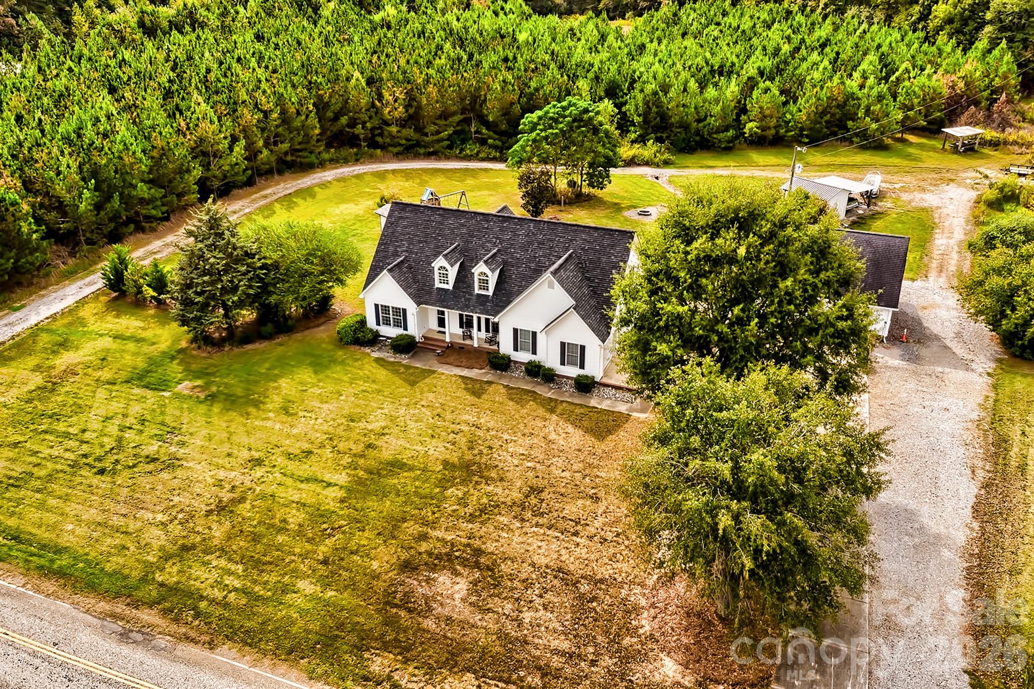 176 Griffin Road — Pageland
