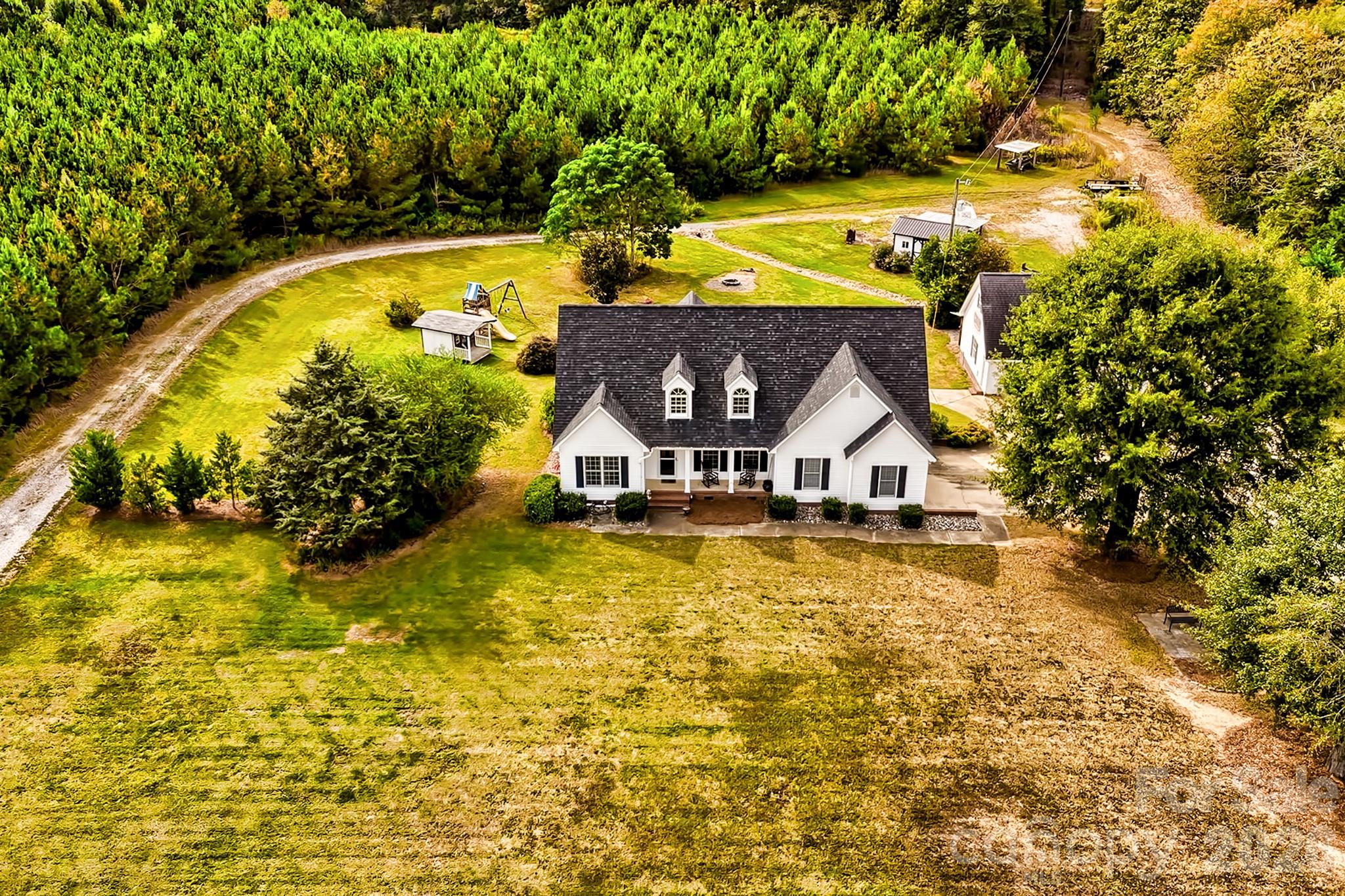 176 Griffin Road — Pageland