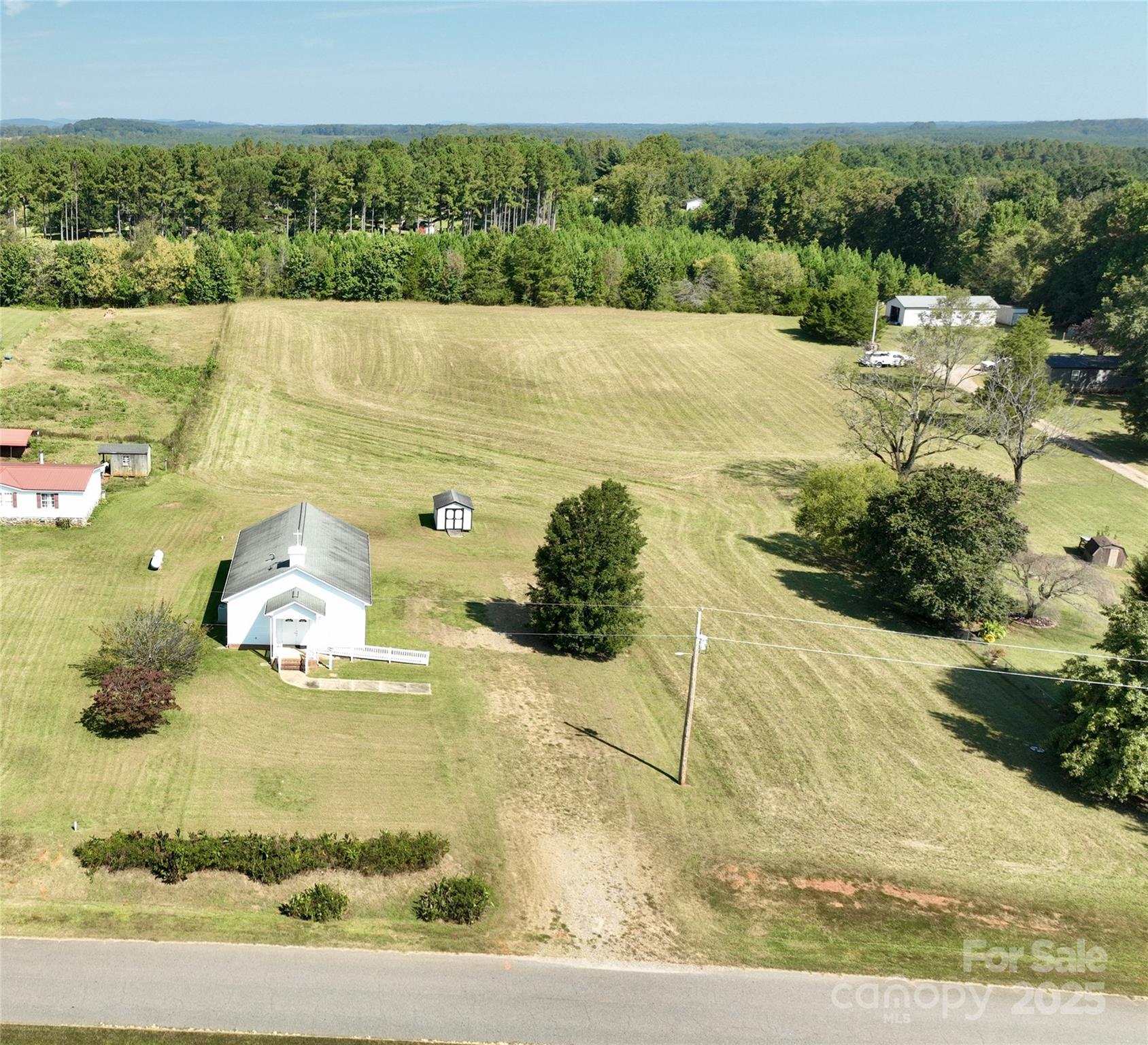 133 Bluegill Lane — Statesville