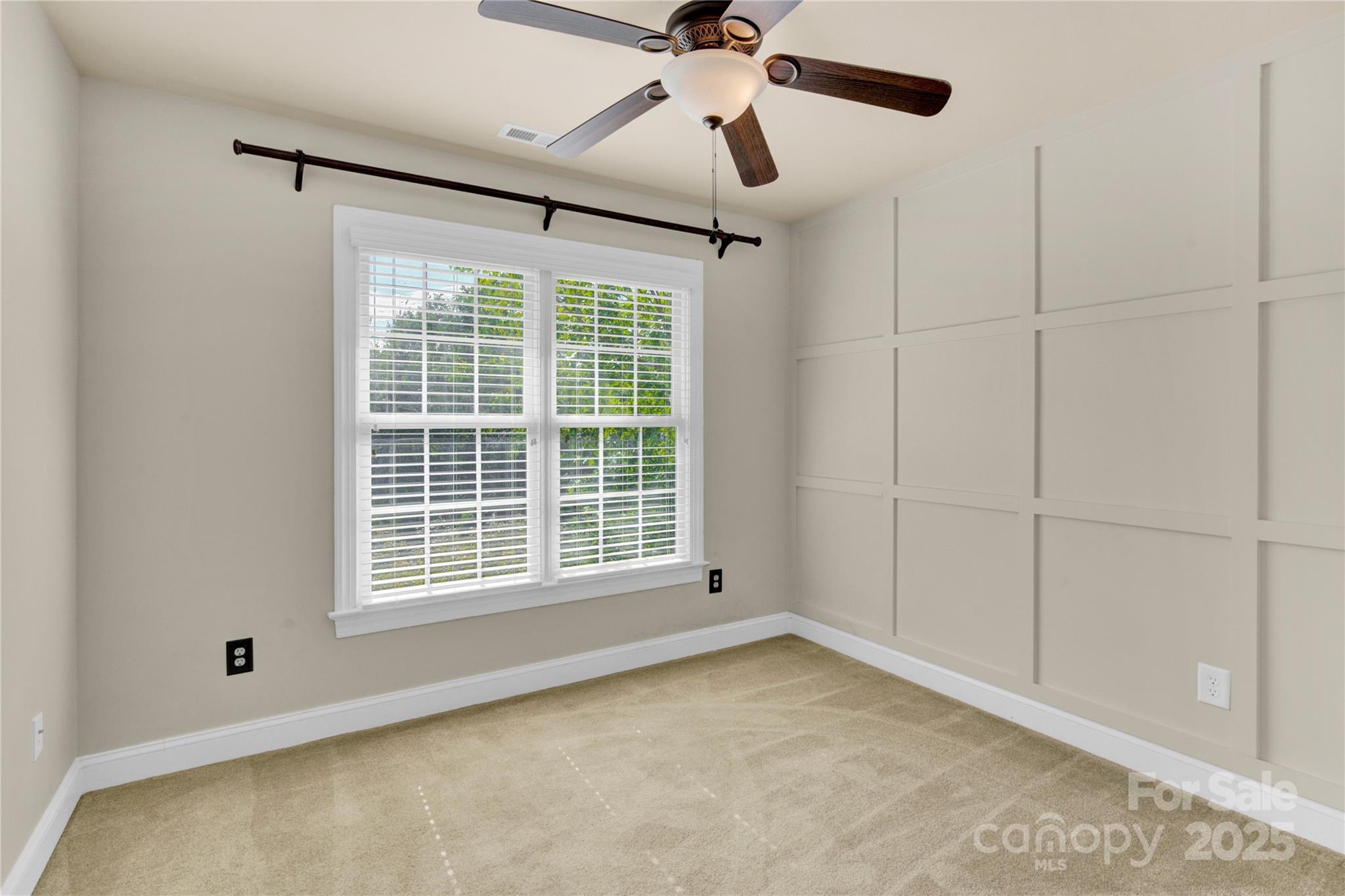 2055 Solway Lane — Charlotte