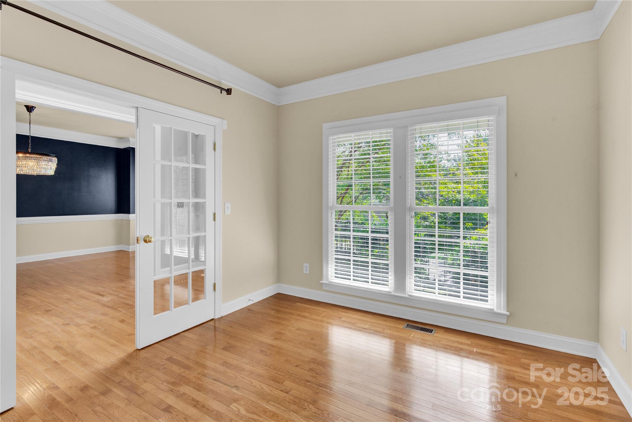 2055 Solway Lane — Charlotte