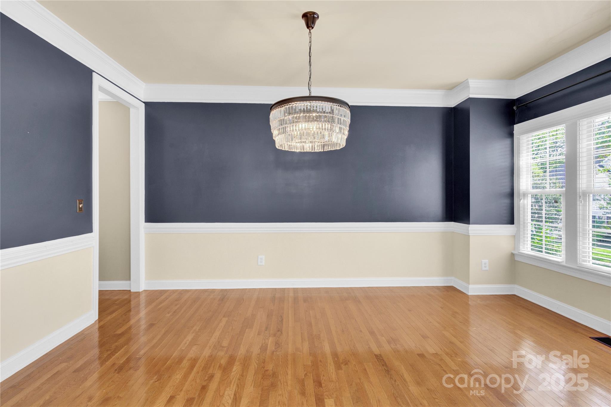 2055 Solway Lane — Charlotte