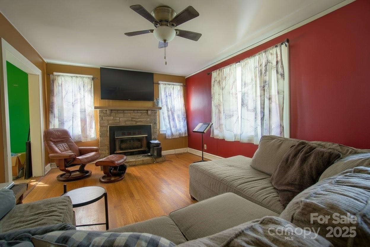 365 Old Haw Creek Road — Asheville