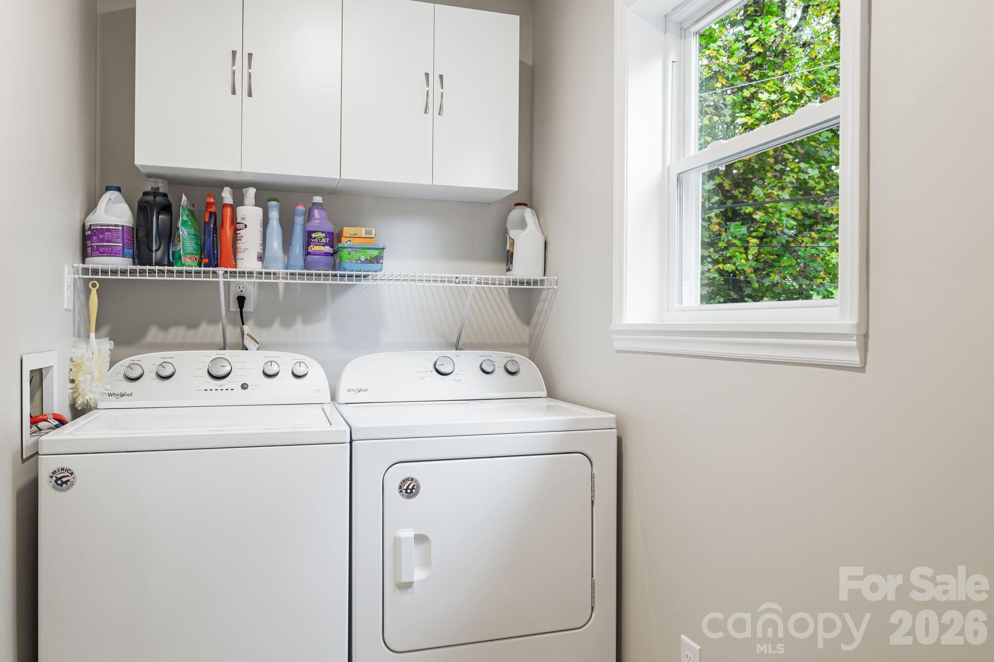 1007 Dula Road — Spruce Pine