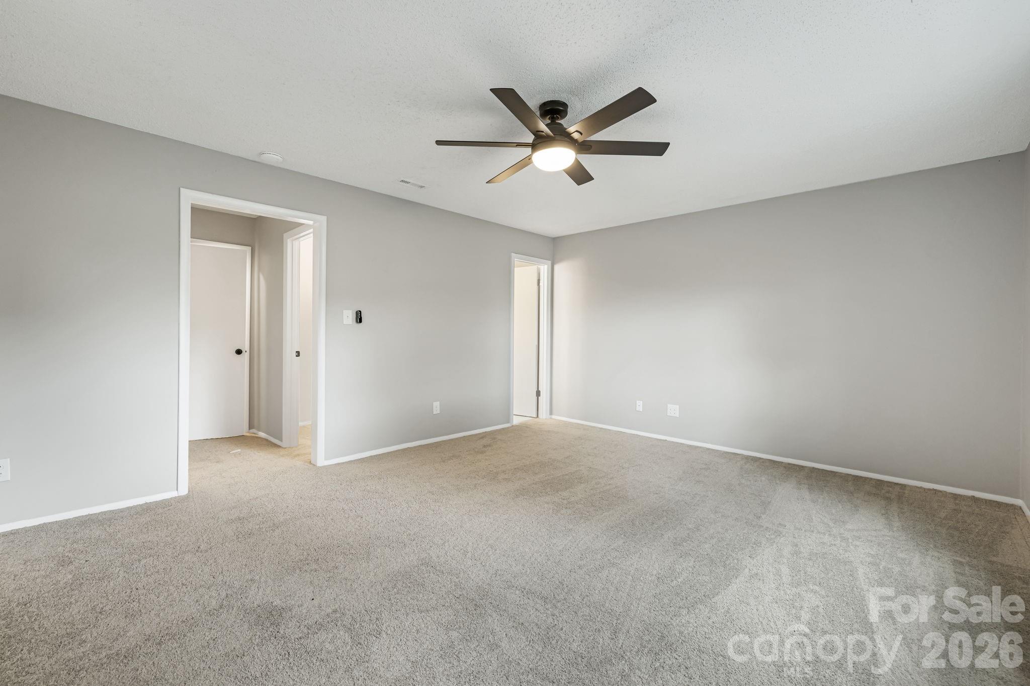 1007 Dula Road — Spruce Pine