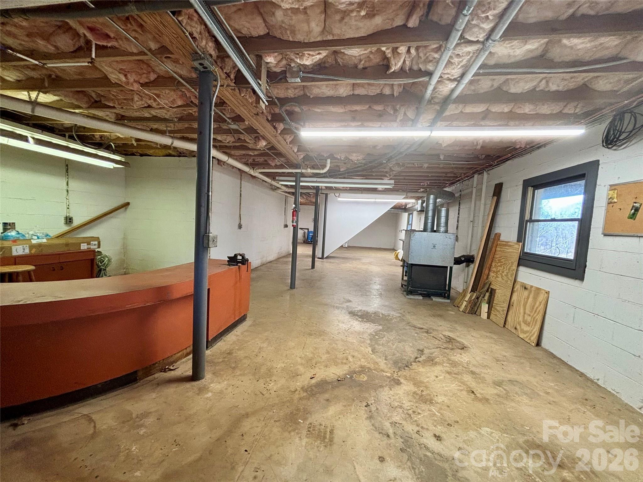 1007 Dula Road — Spruce Pine