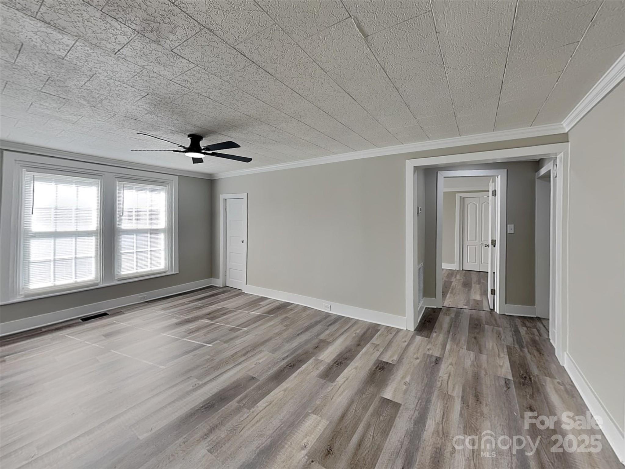 313 Bruce Avenue — Mooresville