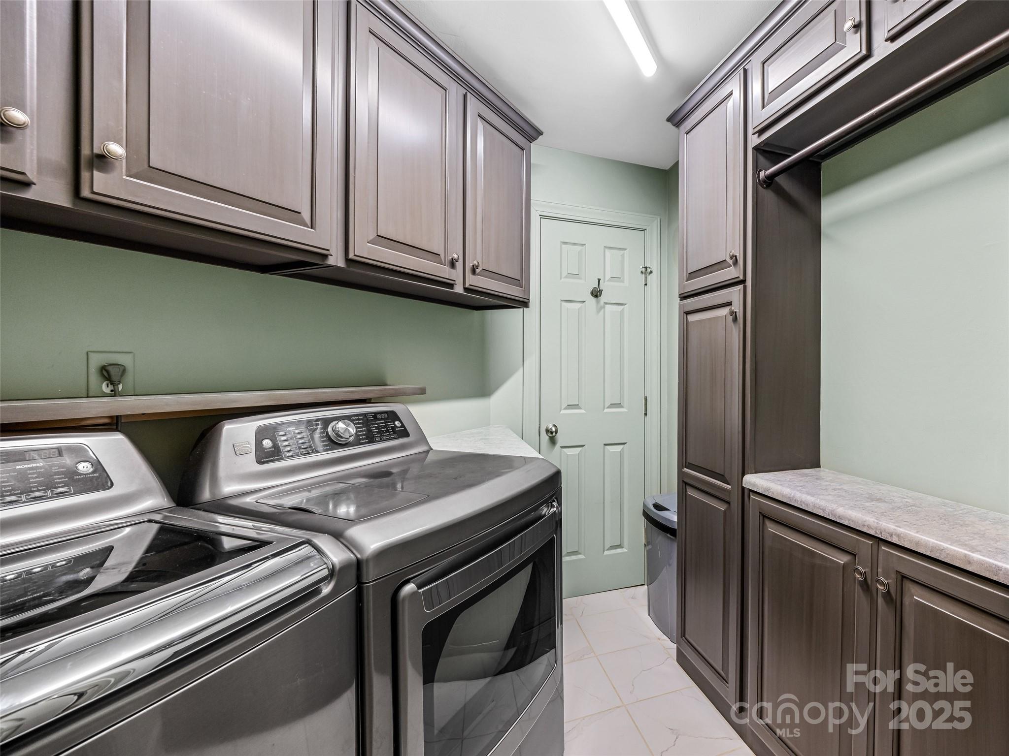 73 Ridgetop Circle #303 — Brevard