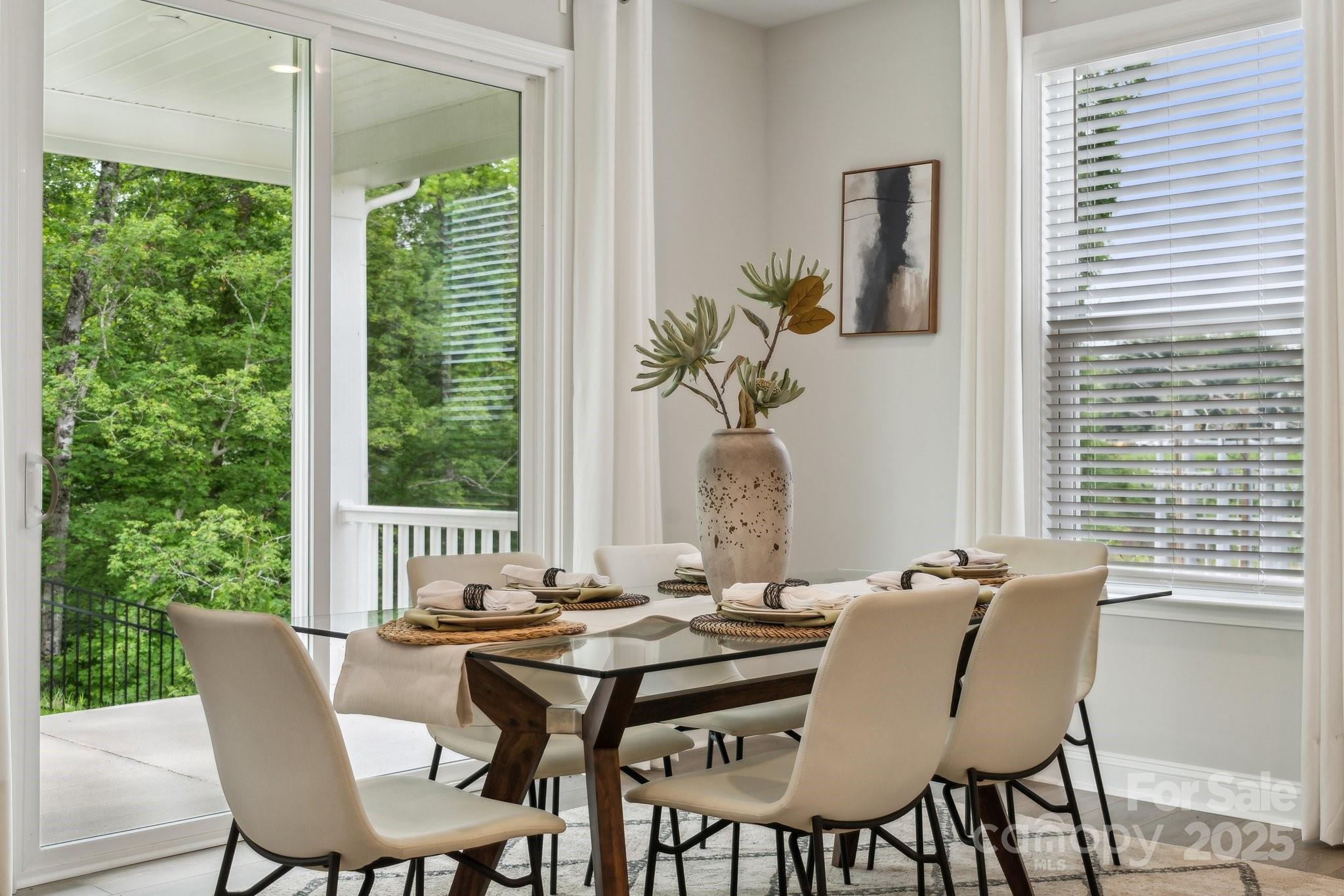 5085 Duval Circle — Tega Cay