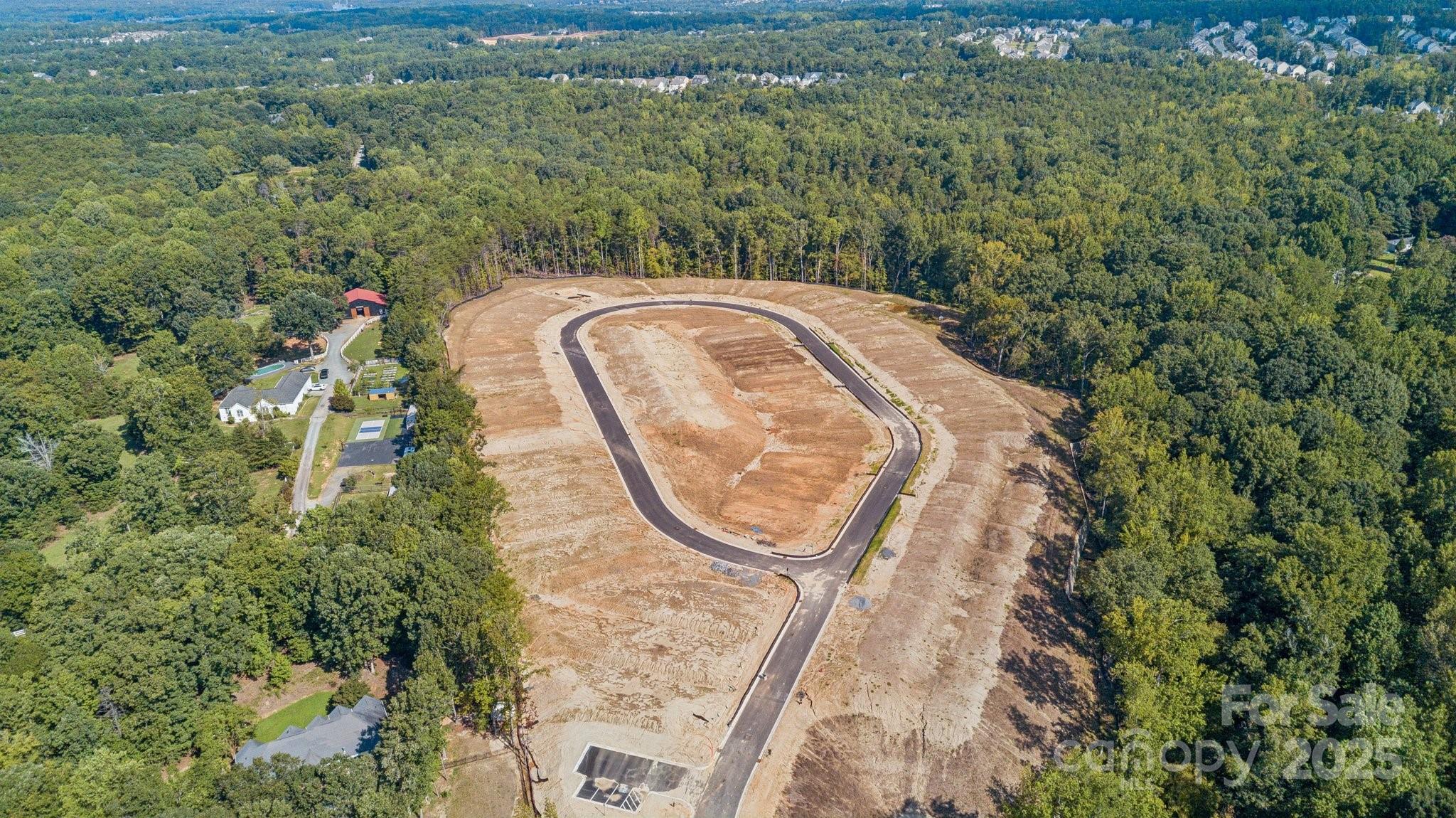 5085 Duval Circle — Tega Cay