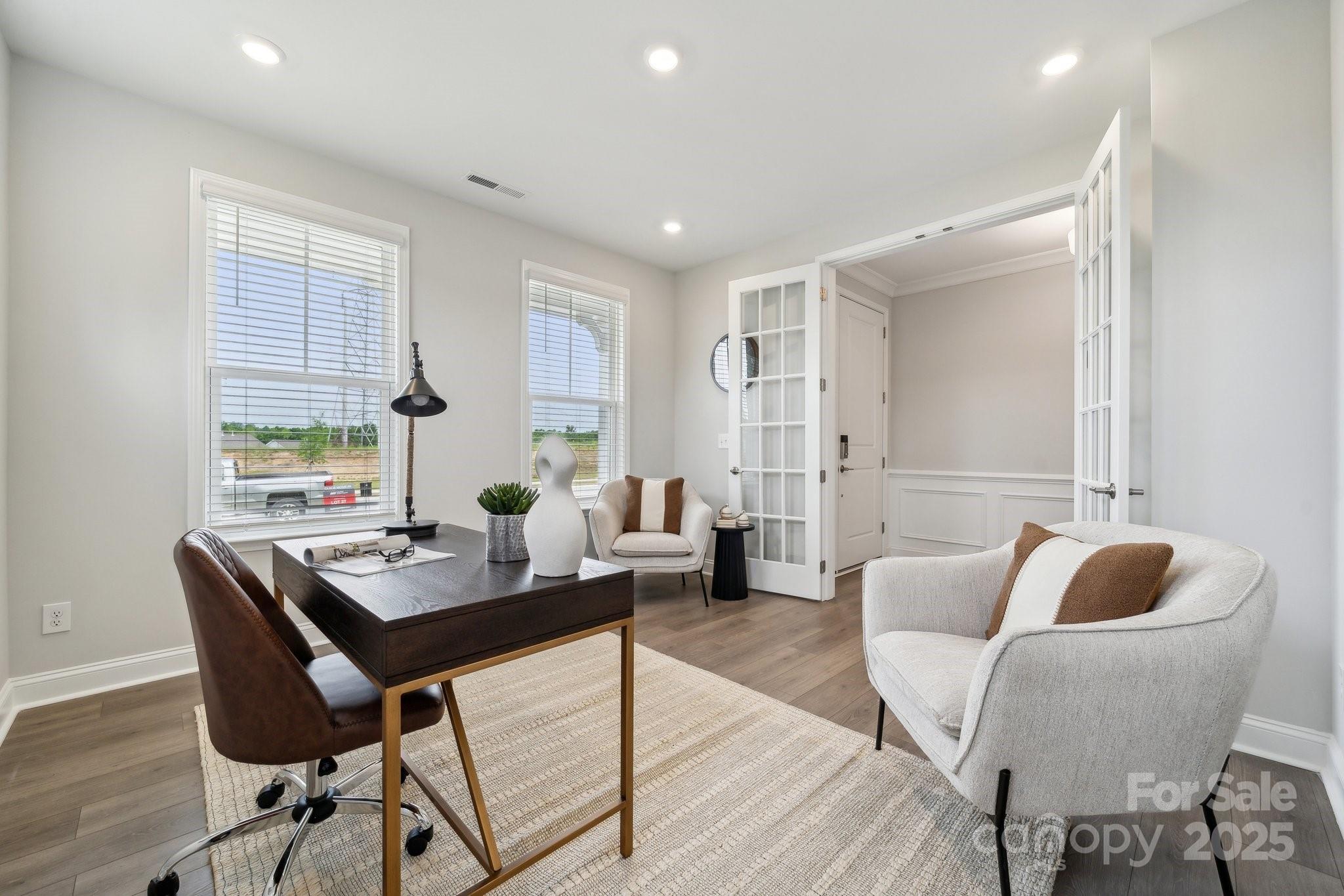 5085 Duval Circle — Tega Cay
