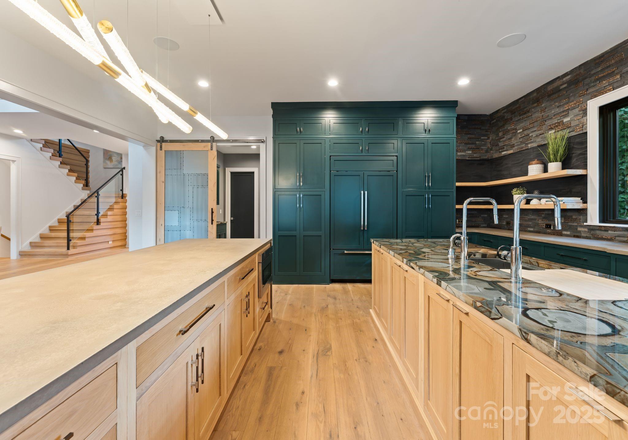 3416 Windsor Drive — Charlotte