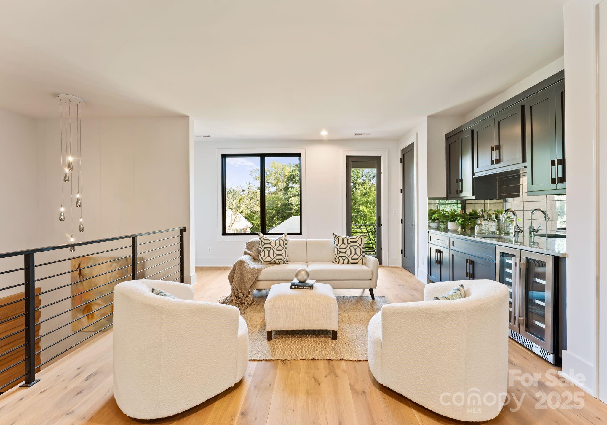 3416 Windsor Drive — Charlotte