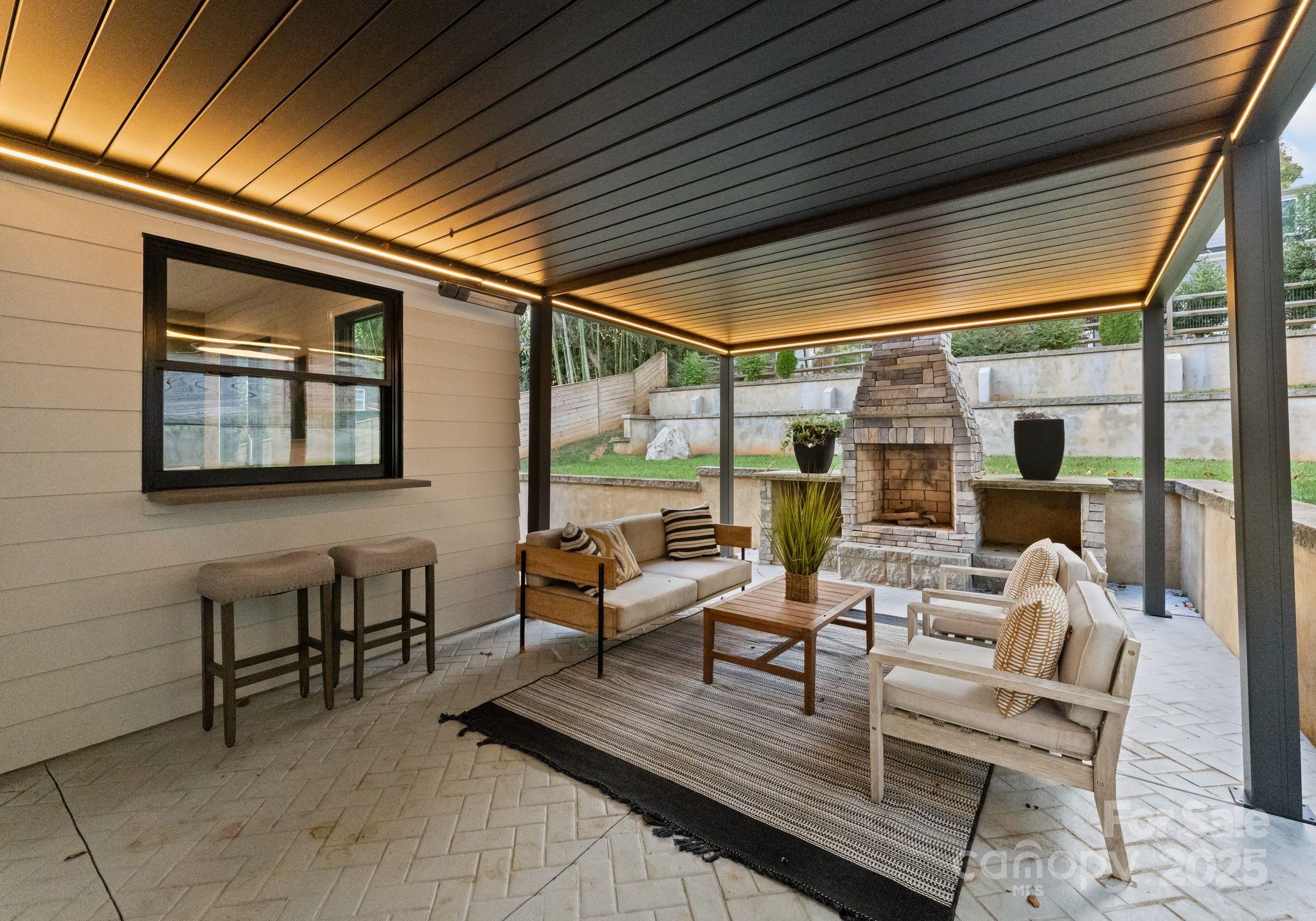 3416 Windsor Drive — Charlotte