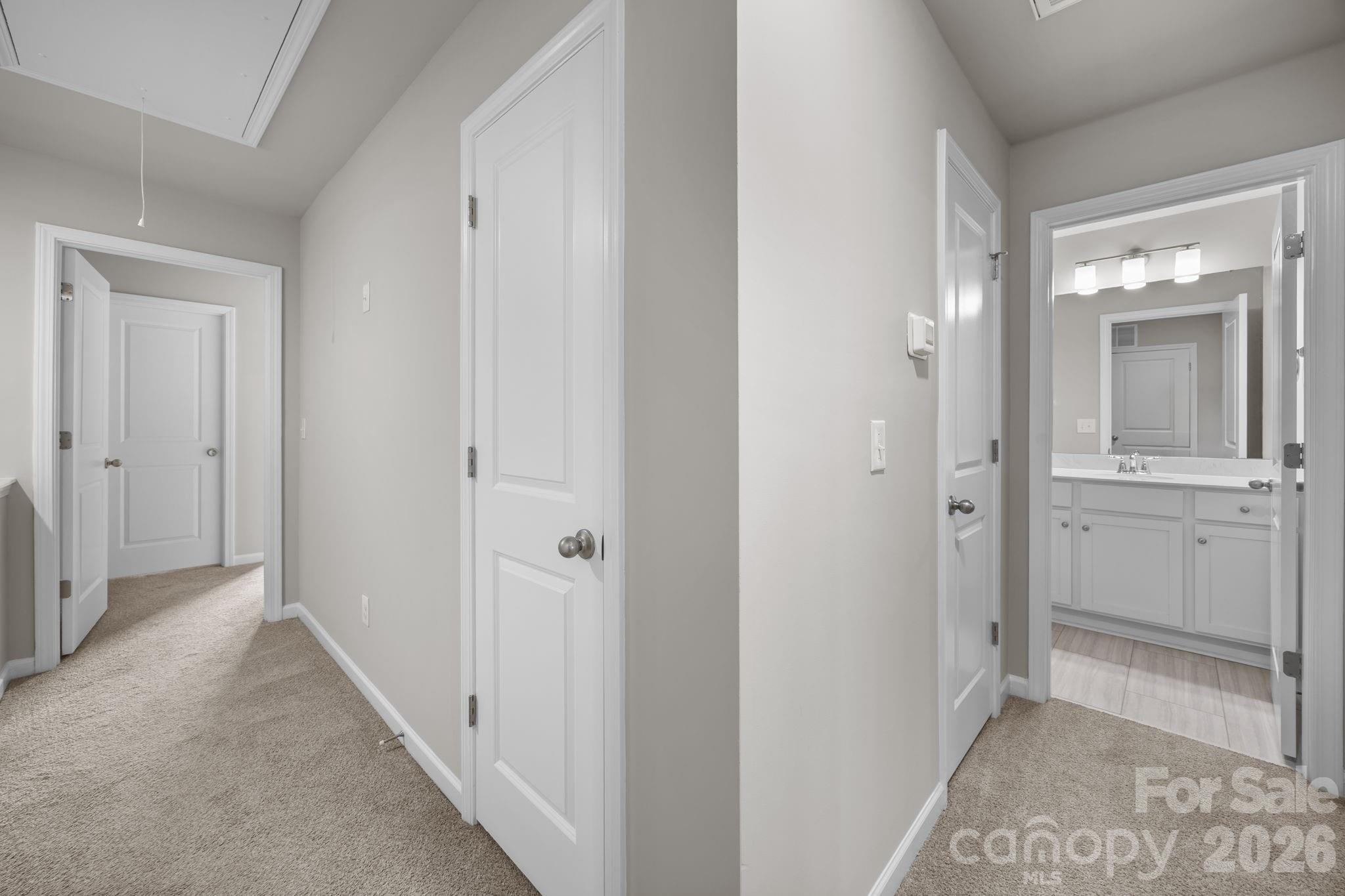 8105 Alderton Lane — Charlotte