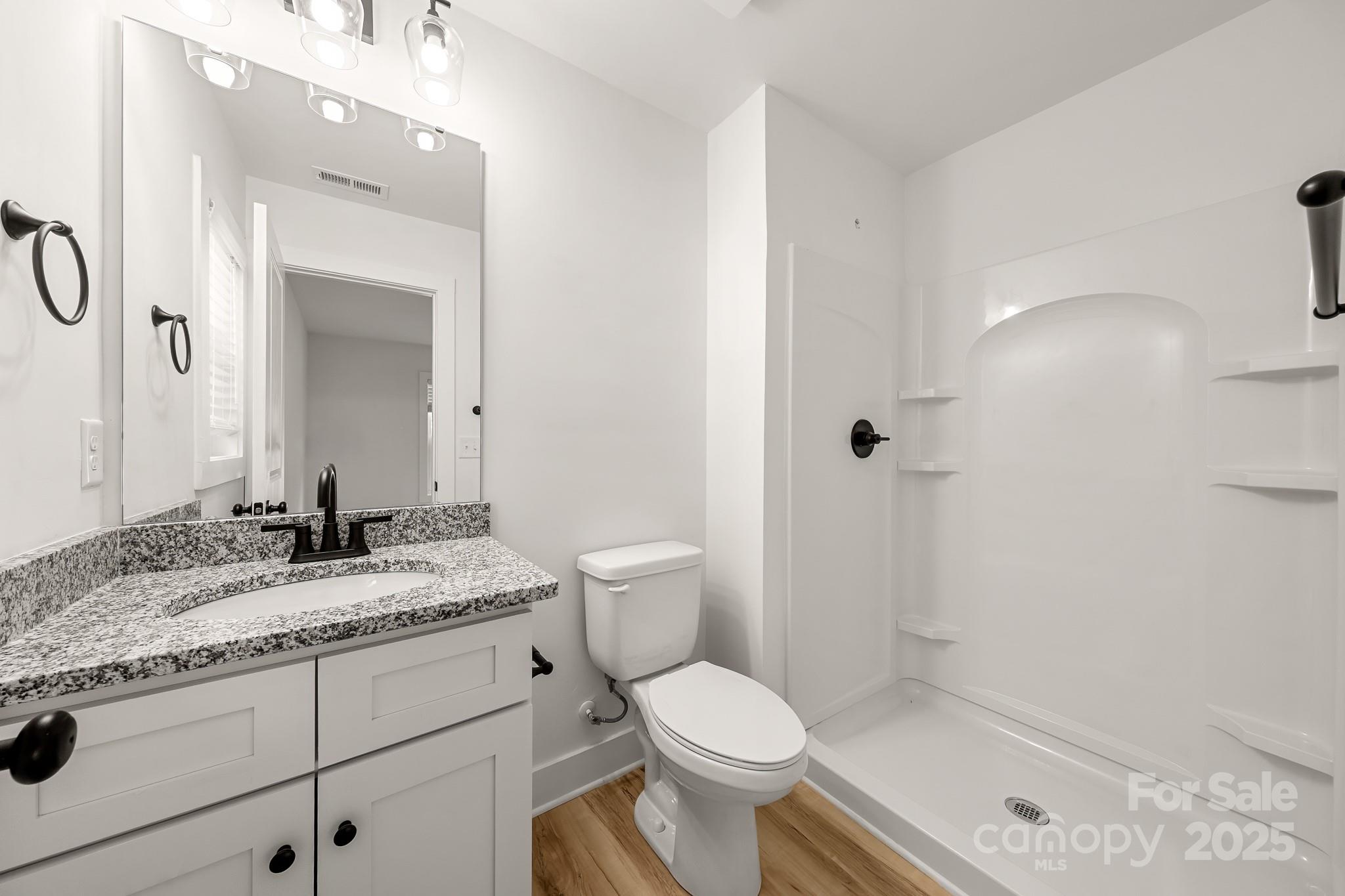 517 W Pine Street — Maiden