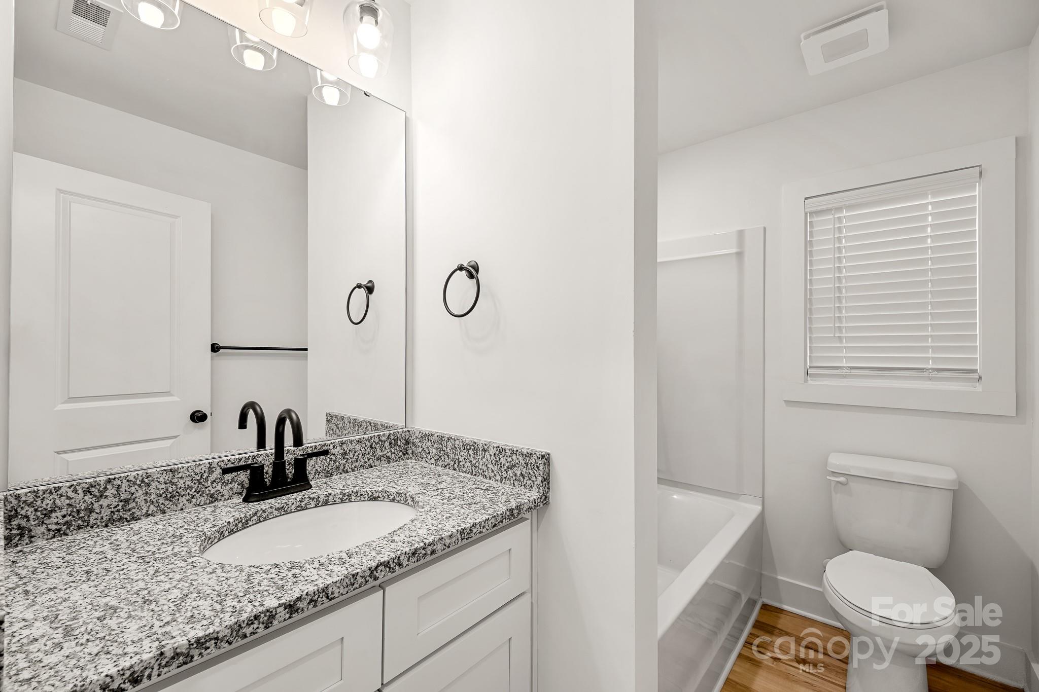 517 W Pine Street — Maiden