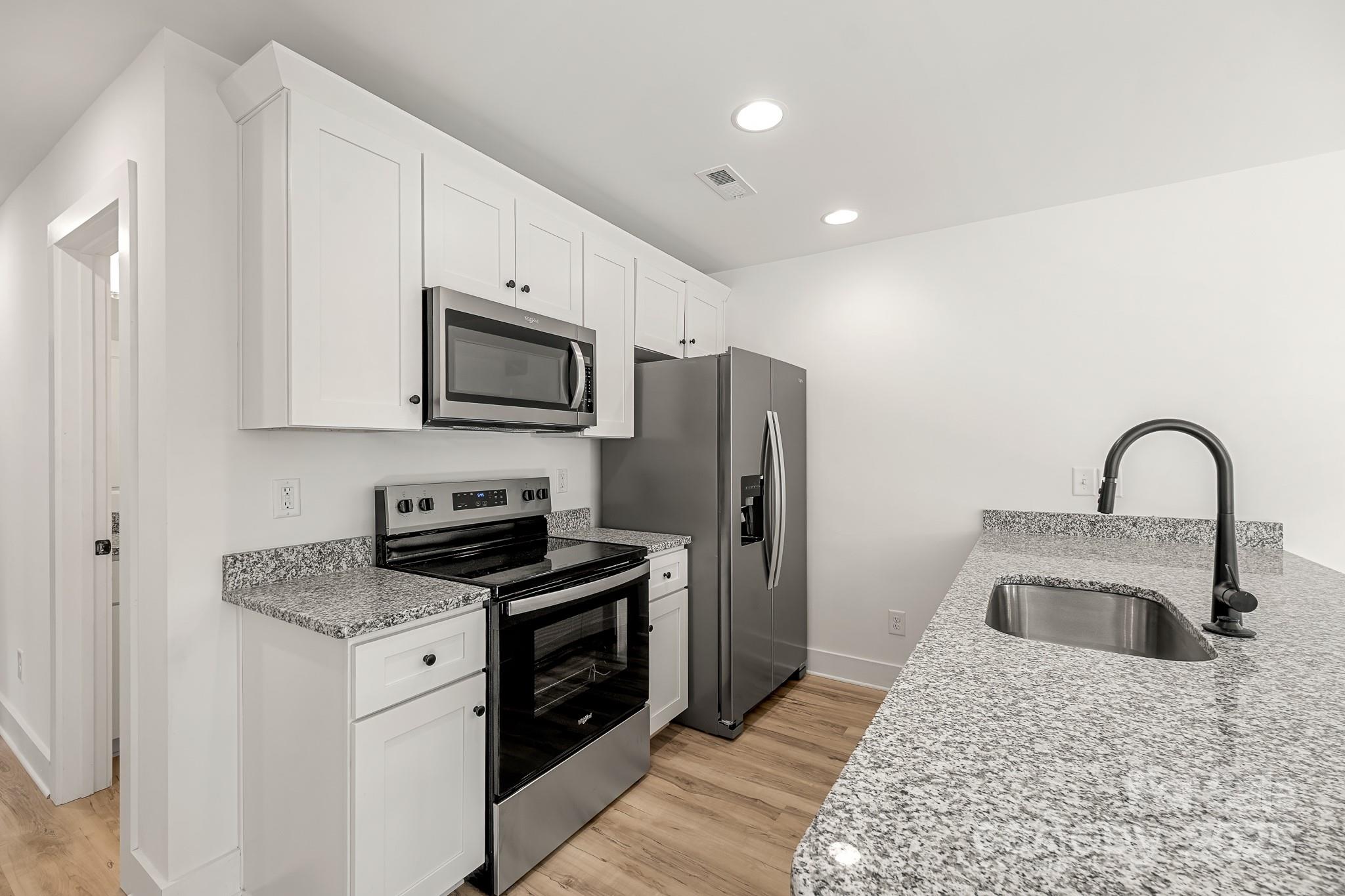 517 W Pine Street — Maiden