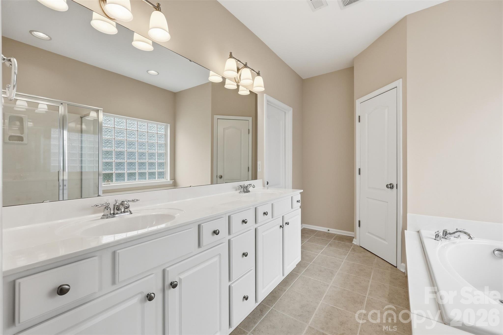 878 Treasure Court — Fort Mill