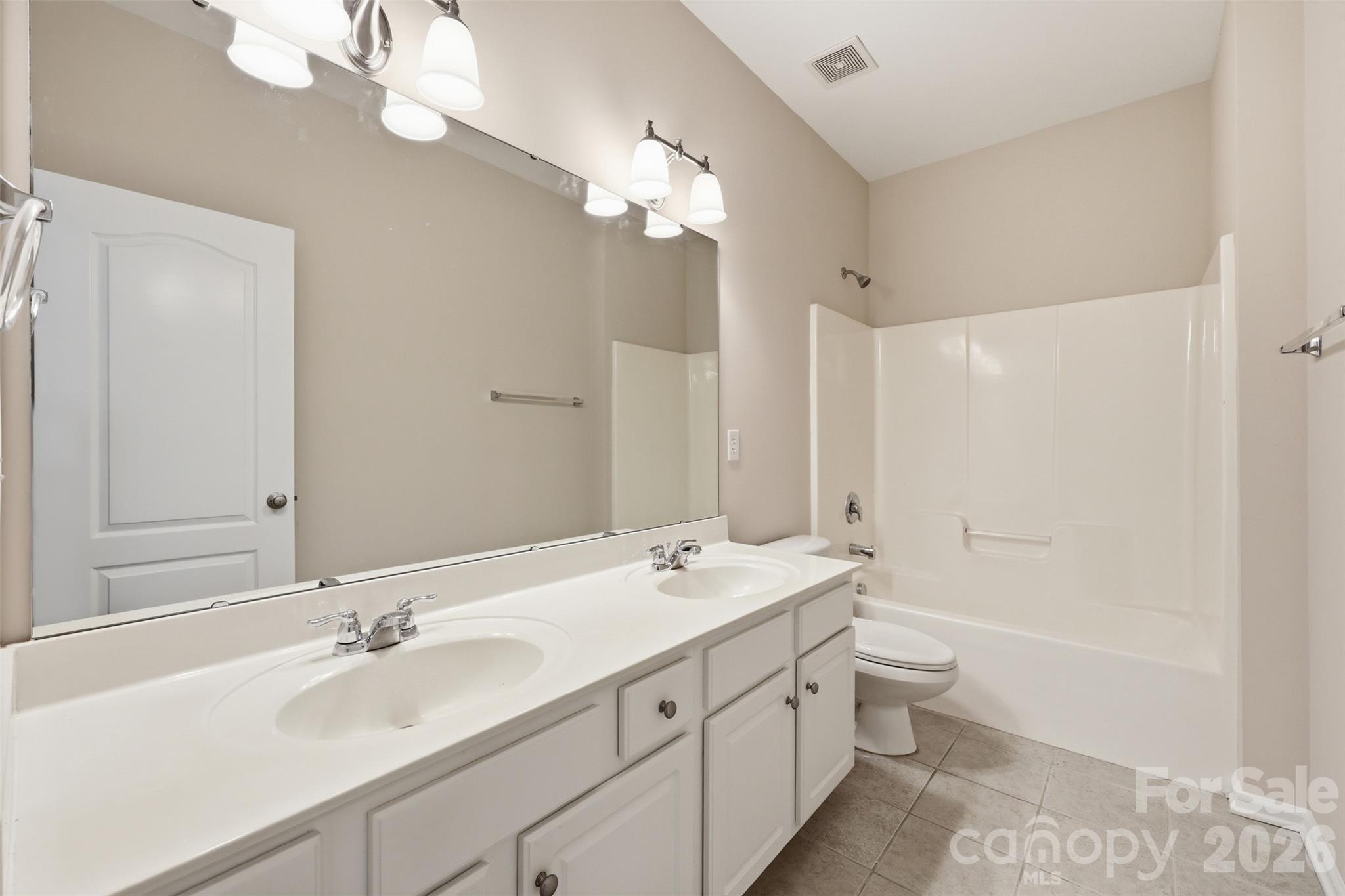 878 Treasure Court — Fort Mill