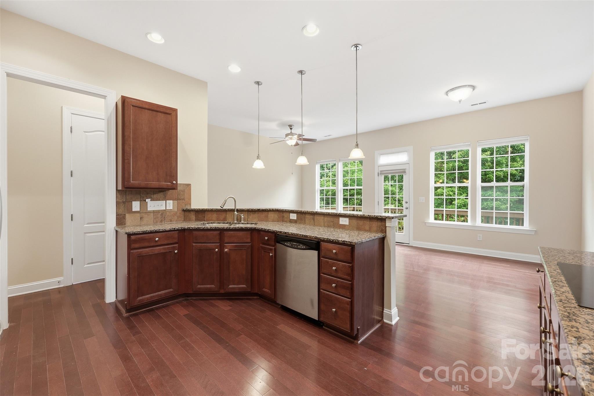 878 Treasure Court — Fort Mill