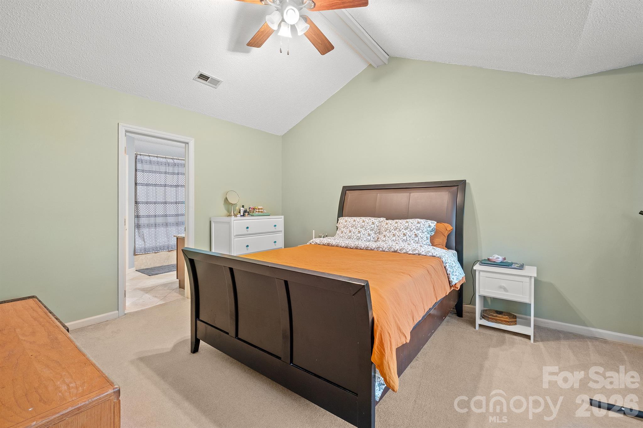 16003 Molokai Drive — Tega Cay