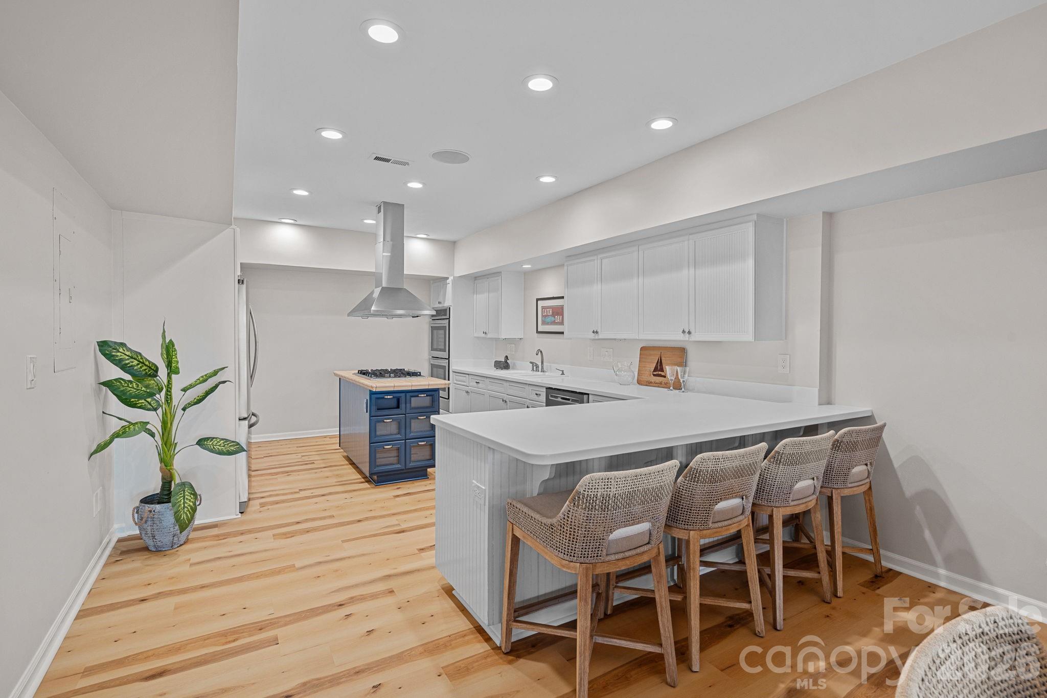 16141 Weatherly Way — Huntersville