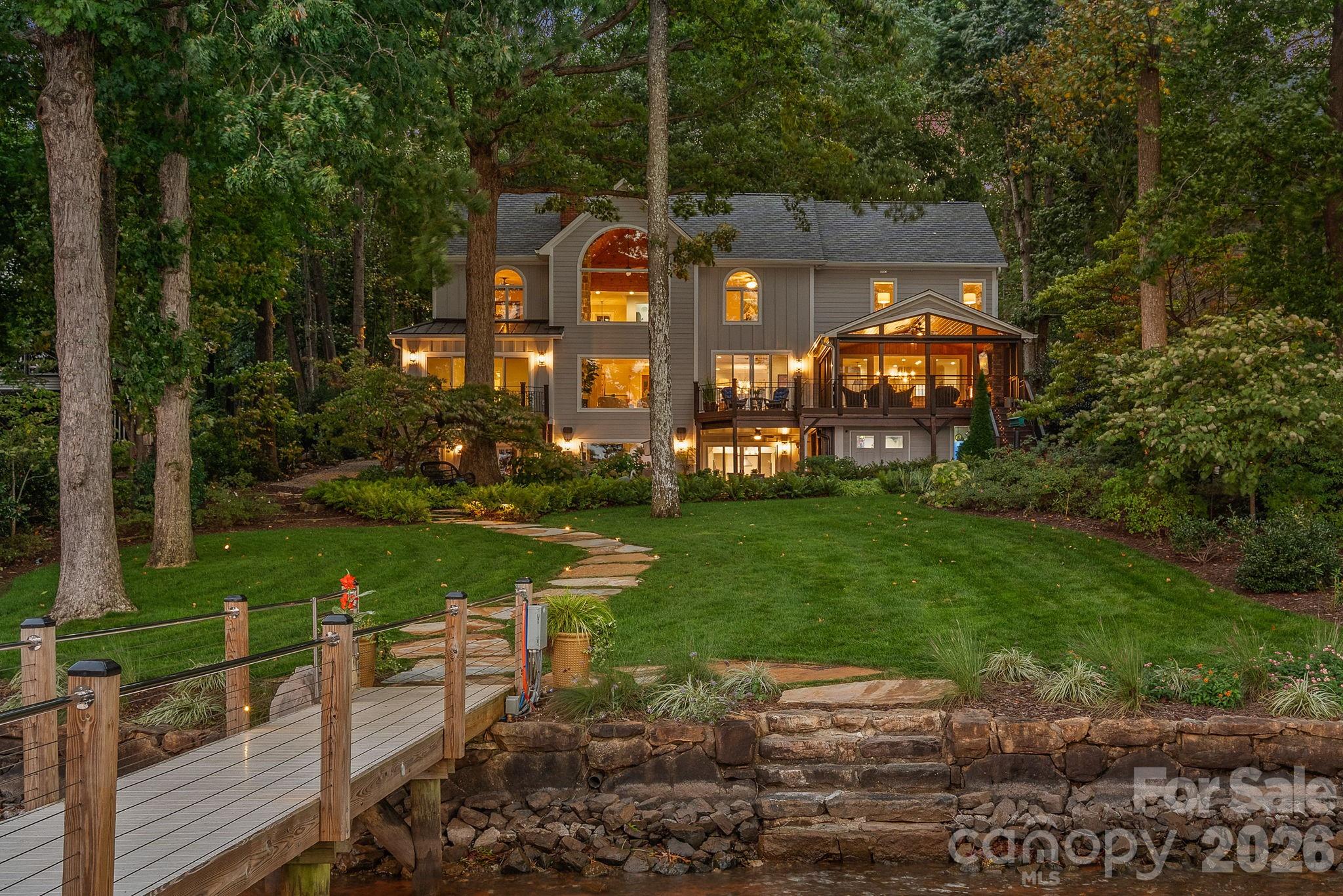16141 Weatherly Way — Huntersville