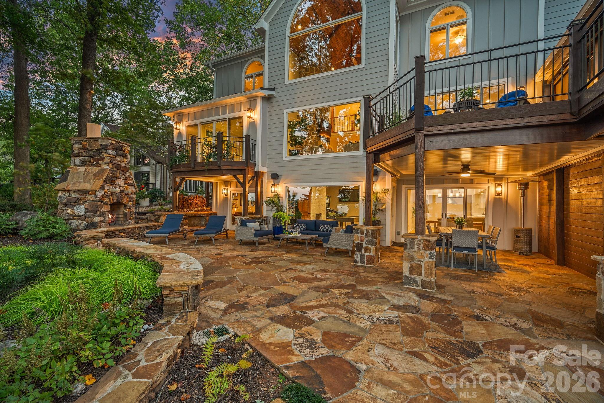 16141 Weatherly Way — Huntersville