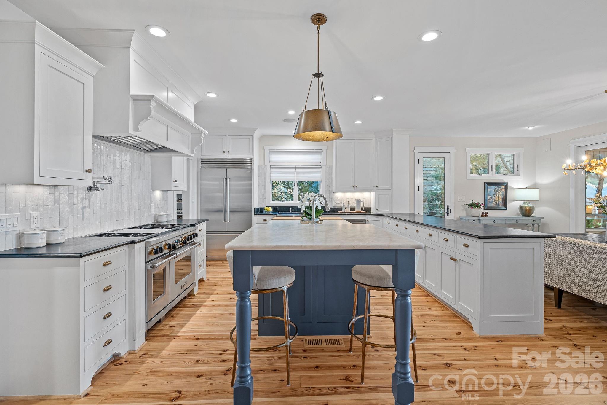 16141 Weatherly Way — Huntersville