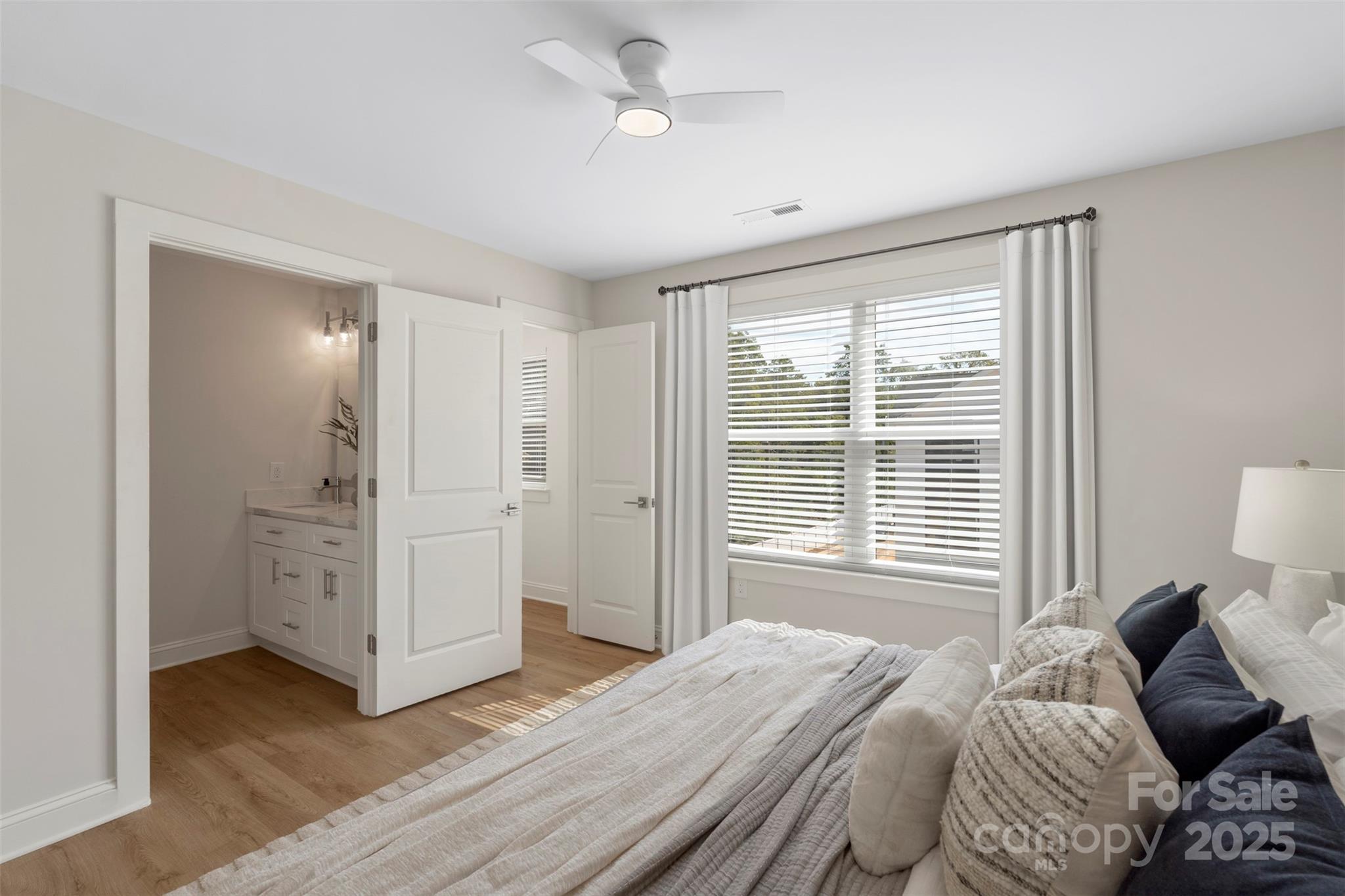 1116 Wonder Way — Charlotte