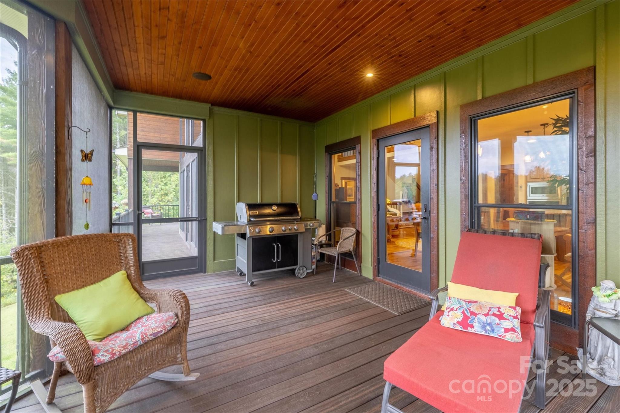 5378 Oak Crest Lane #114/115 — Lenoir