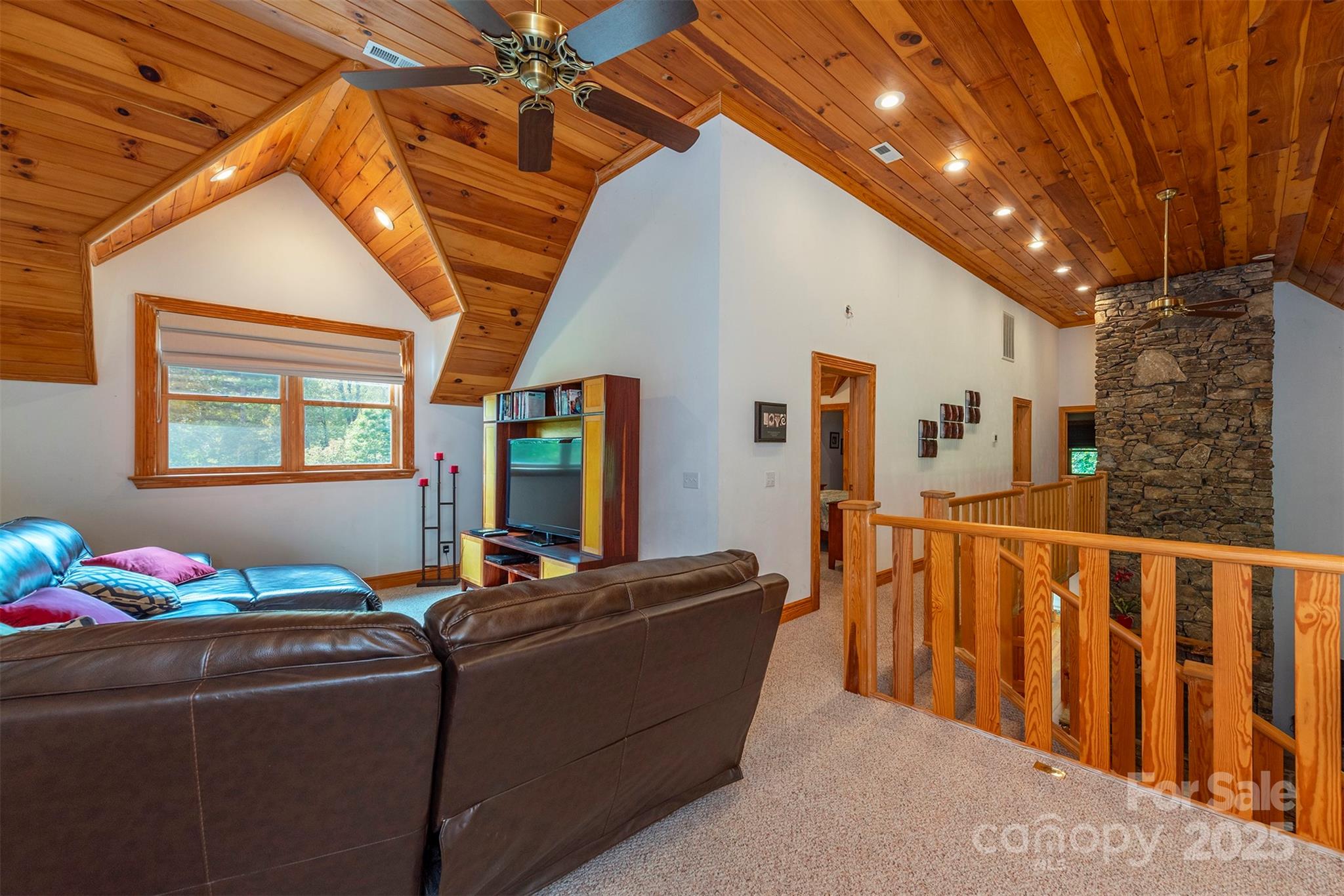 85 Prospectors Trail — Black Mountain