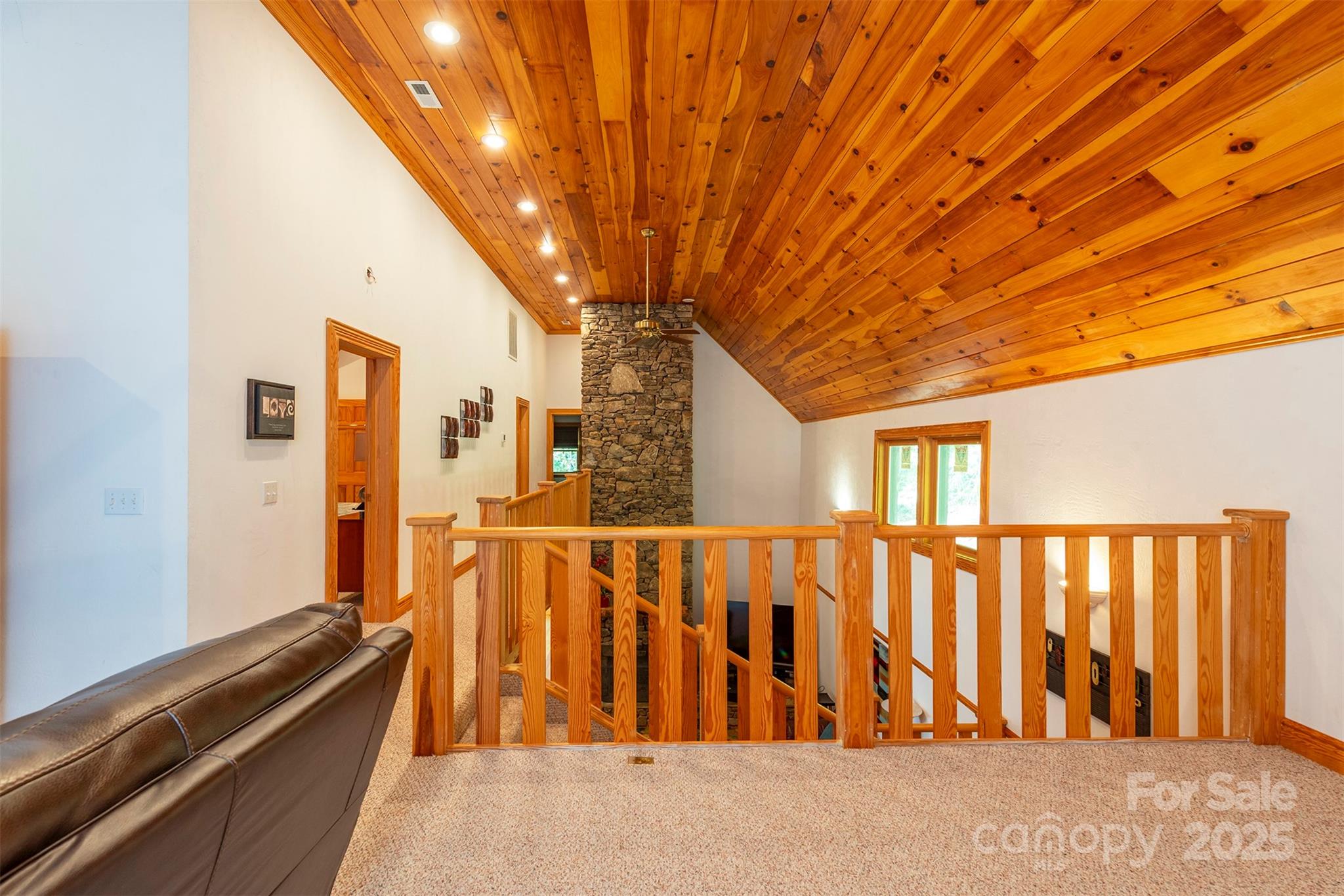 85 Prospectors Trail — Black Mountain