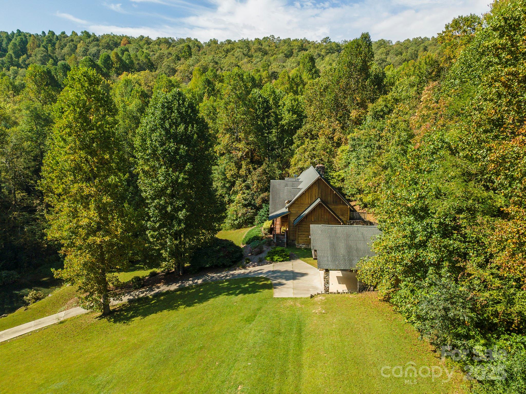 85 Prospectors Trail — Black Mountain
