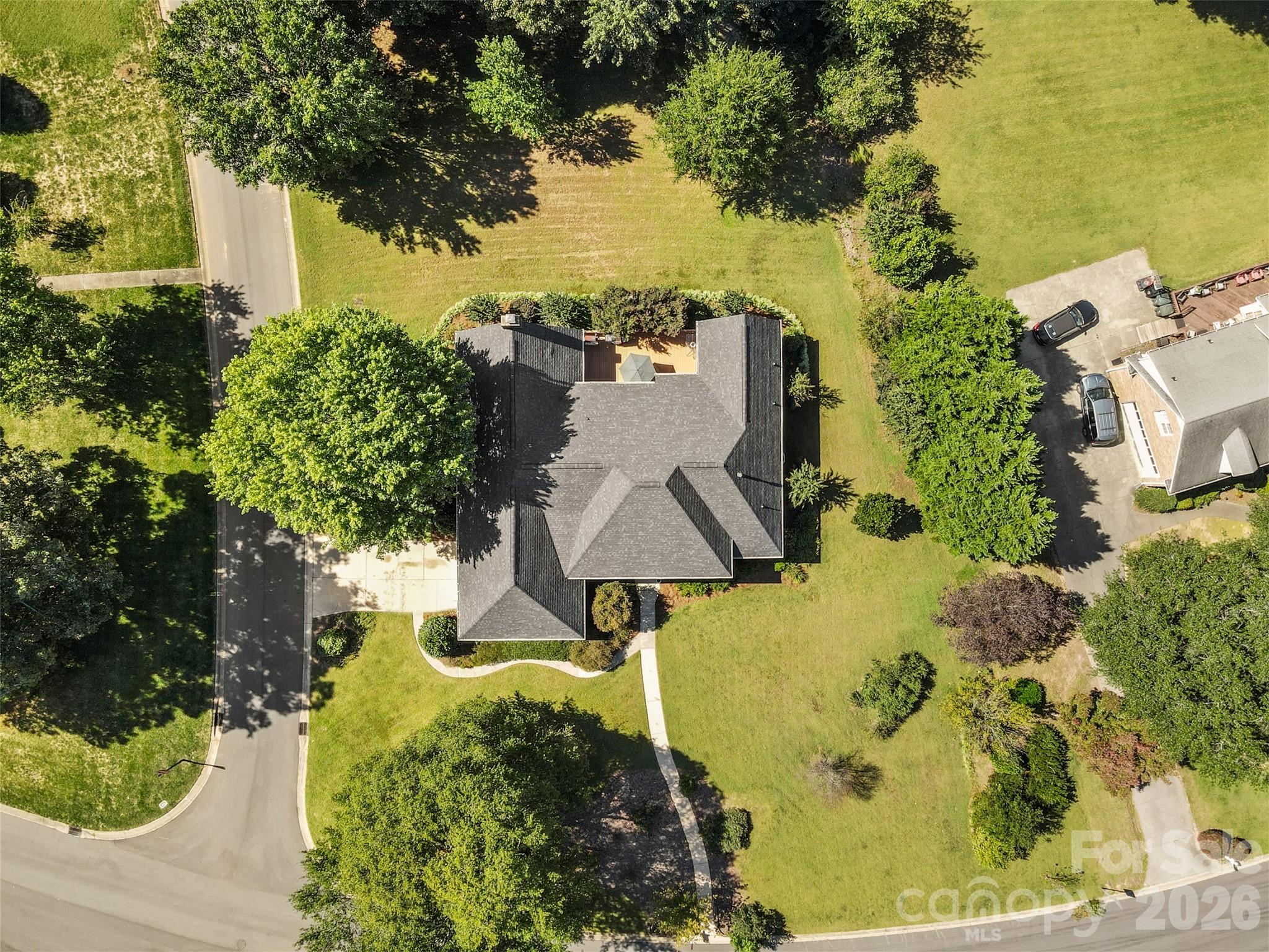 1337 Braeburn Road NW — Concord