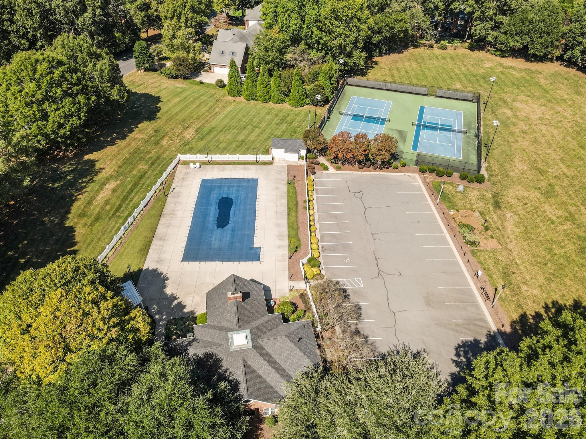 1337 Braeburn Road NW — Concord
