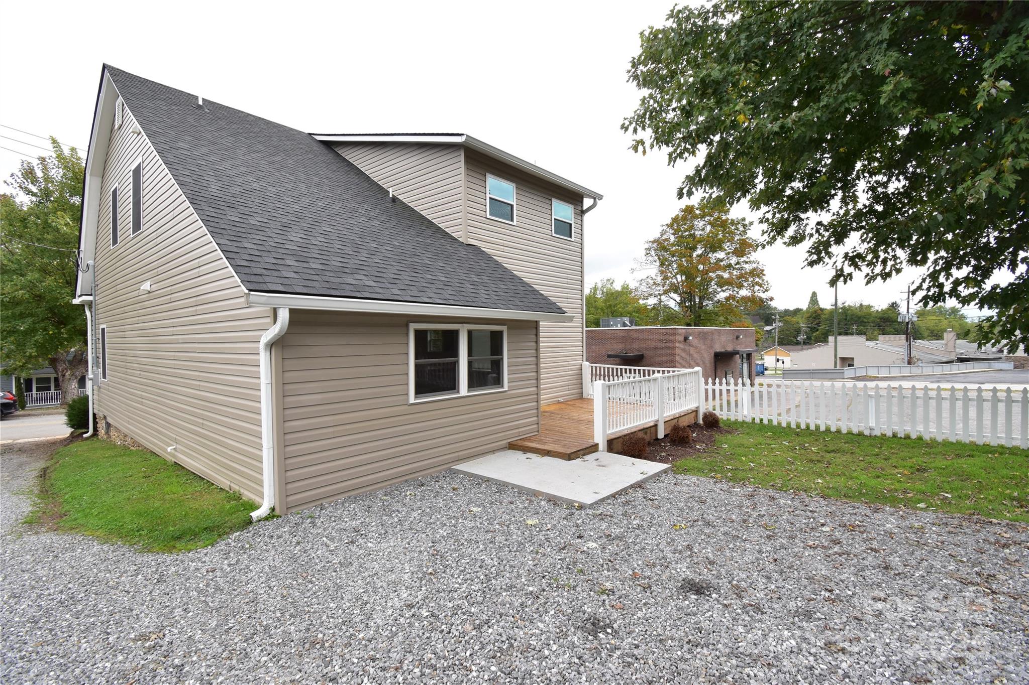 223 N Main Street — Canton