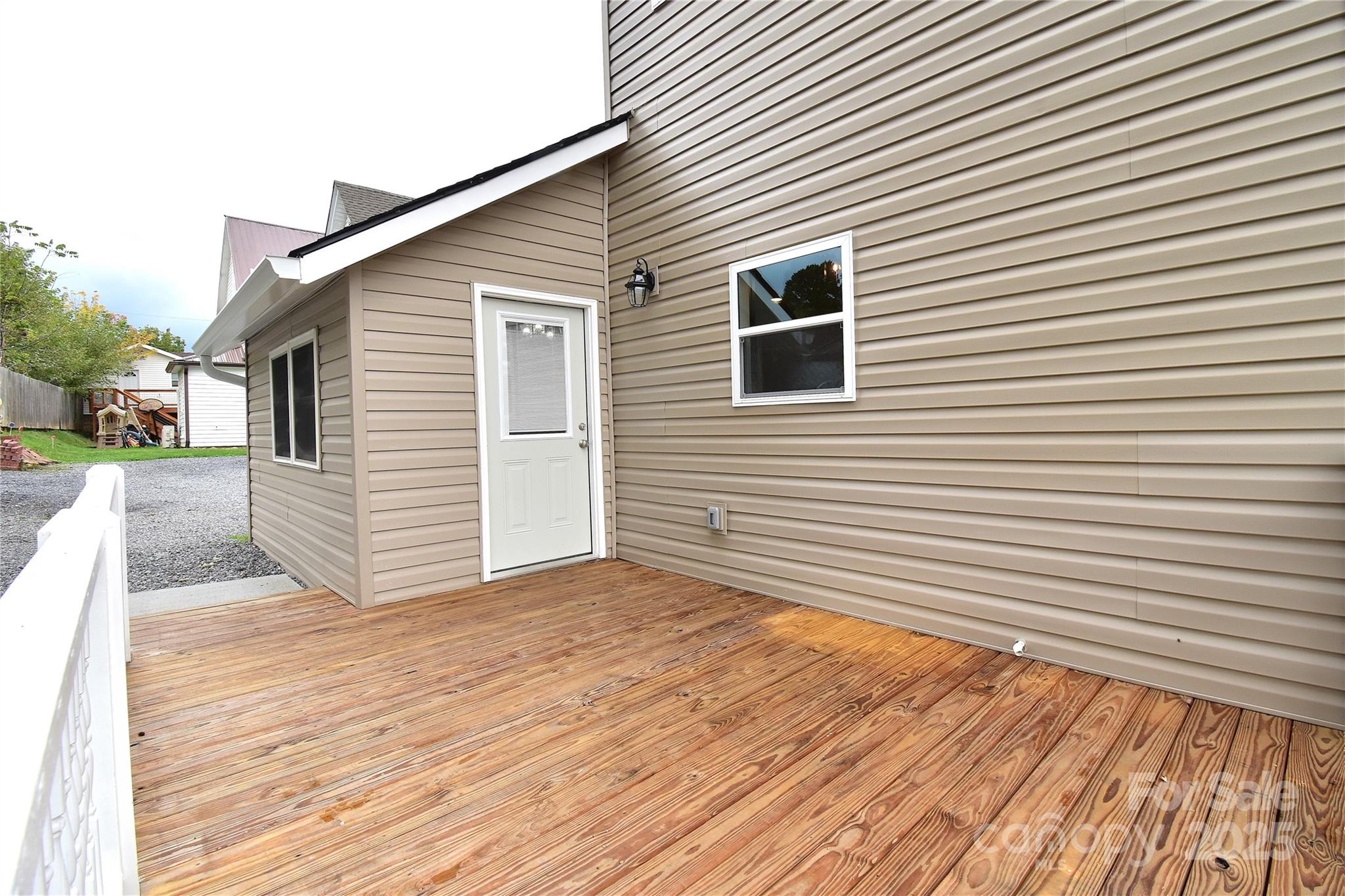 223 N Main Street — Canton