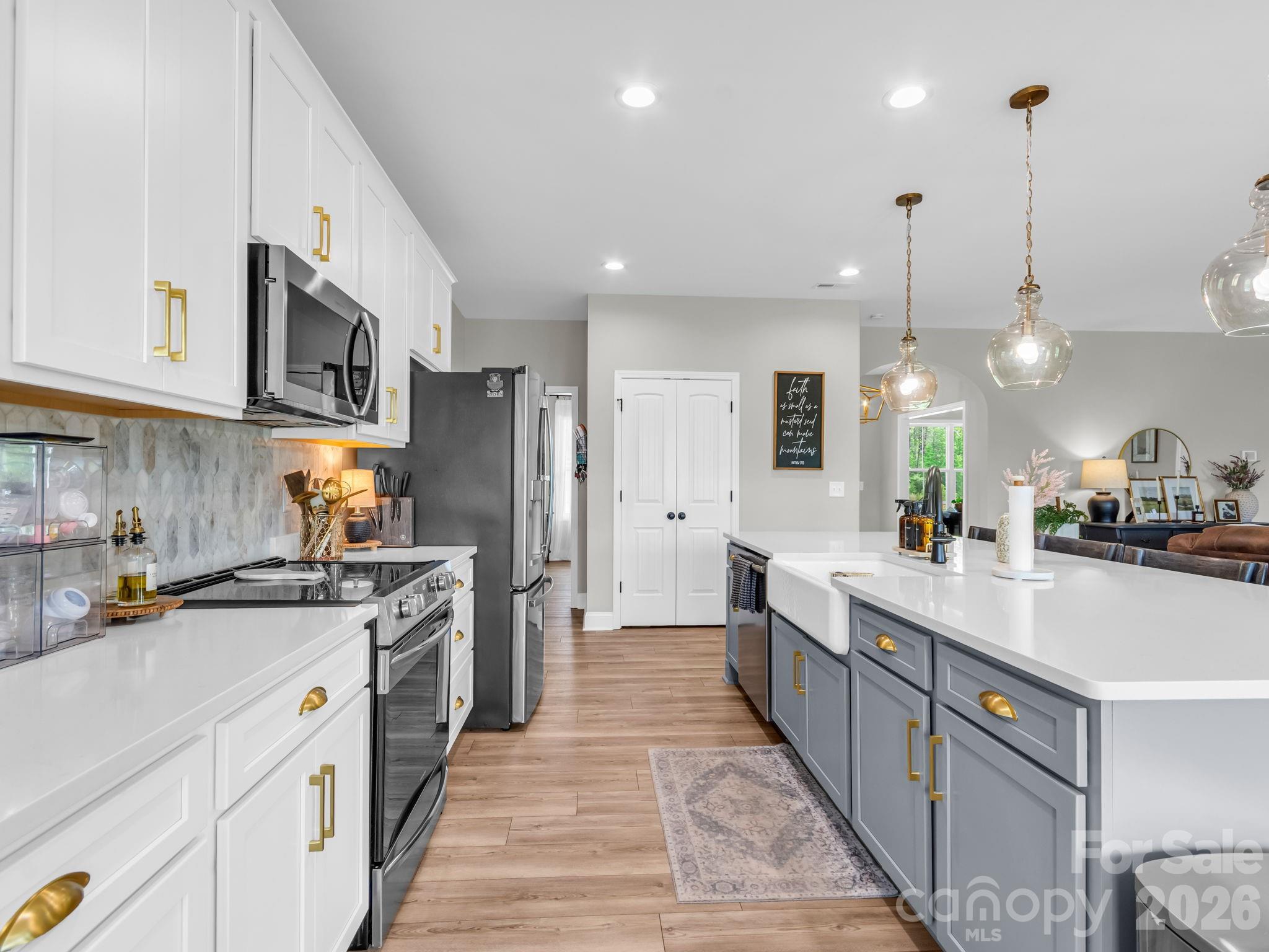 288 Maypole Court — Forest City