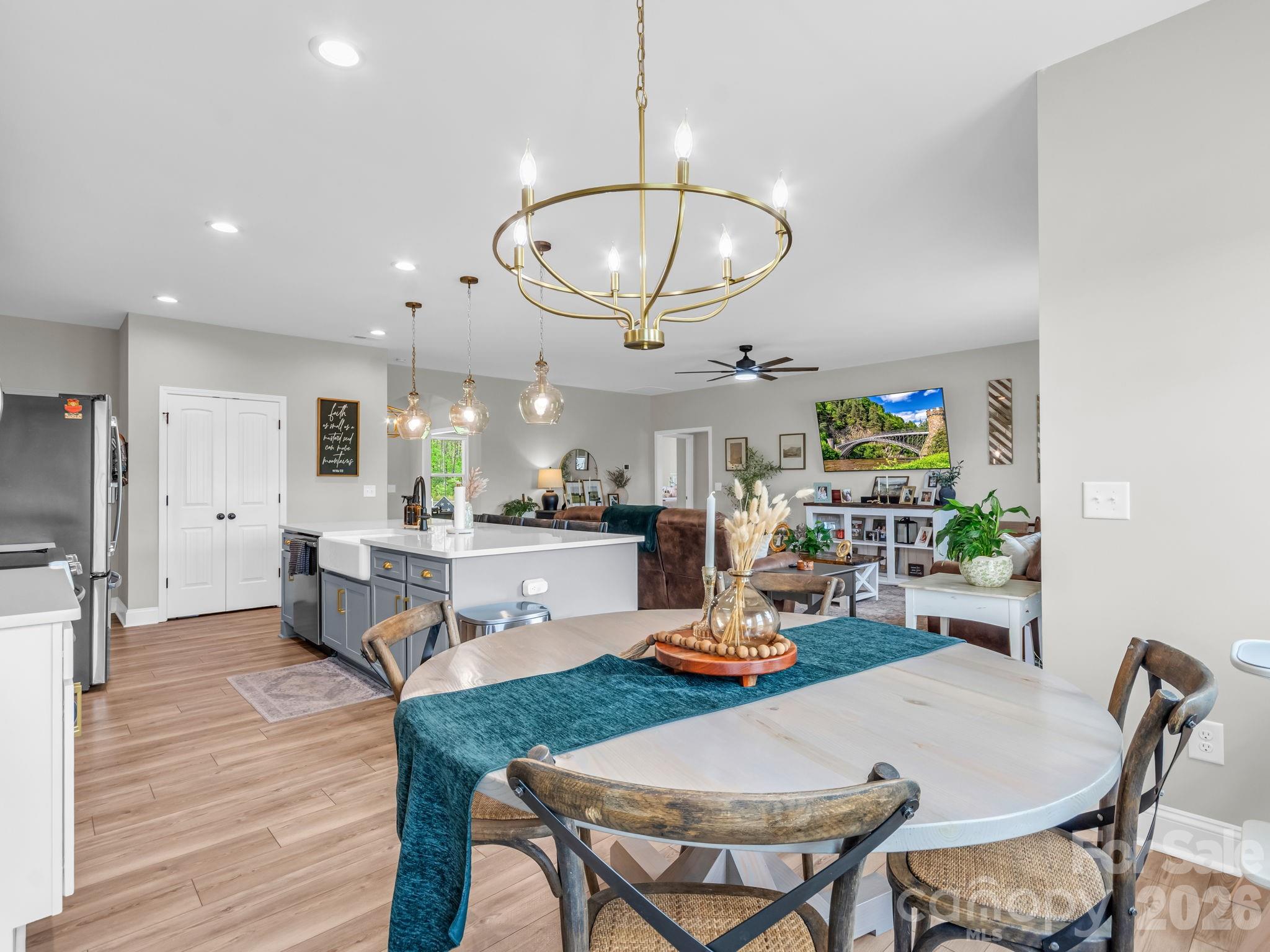 288 Maypole Court — Forest City