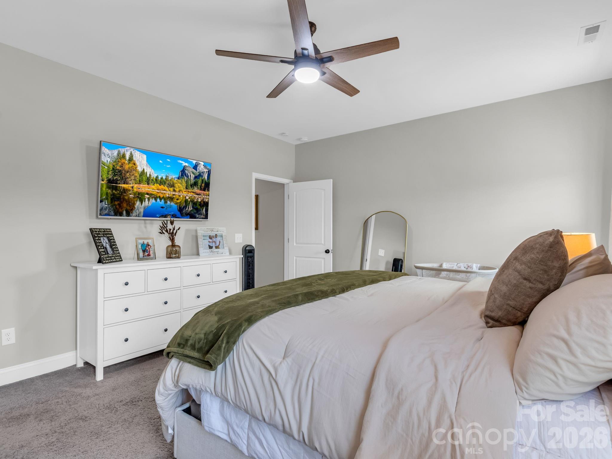 288 Maypole Court — Forest City