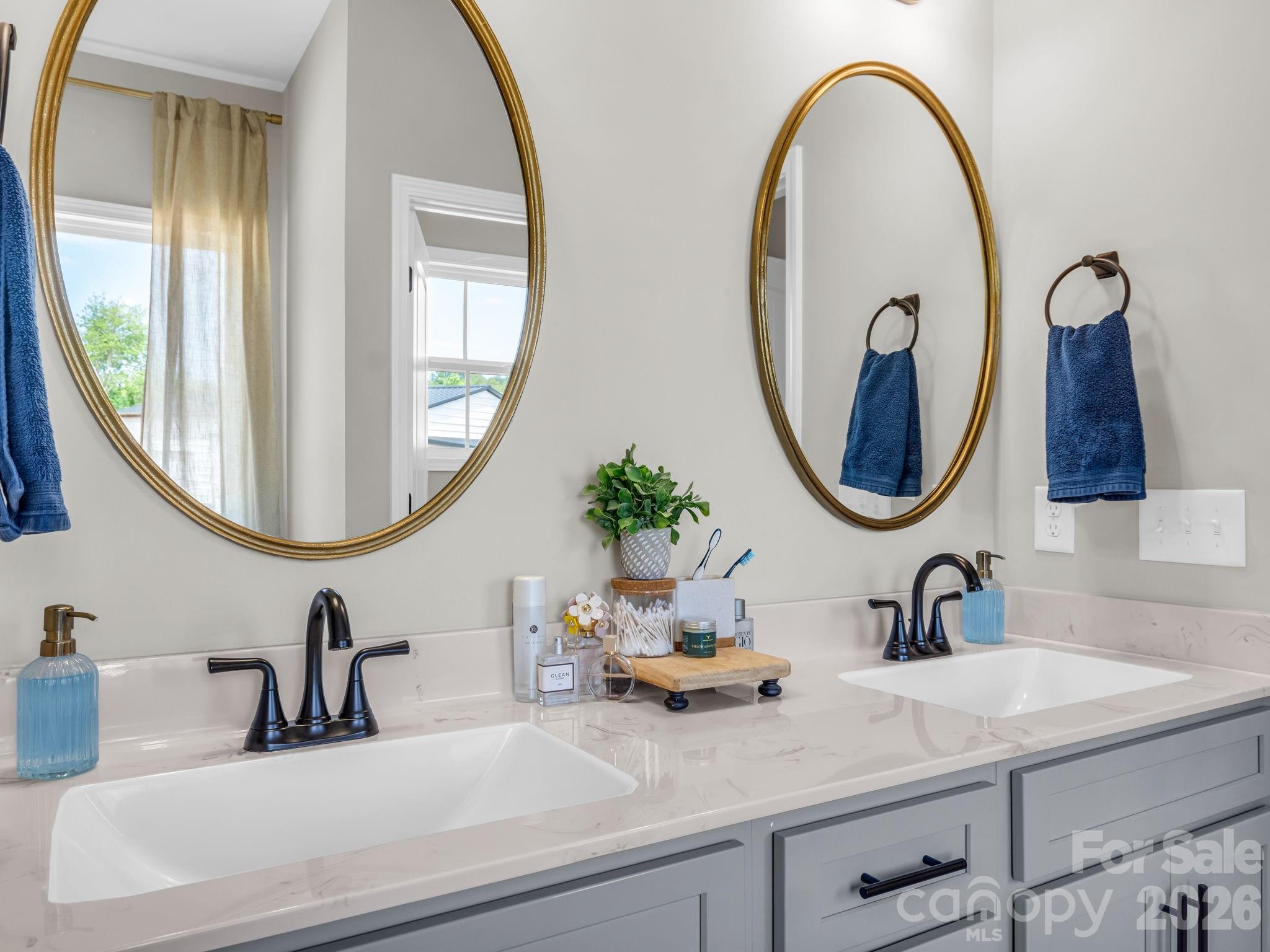 288 Maypole Court — Forest City
