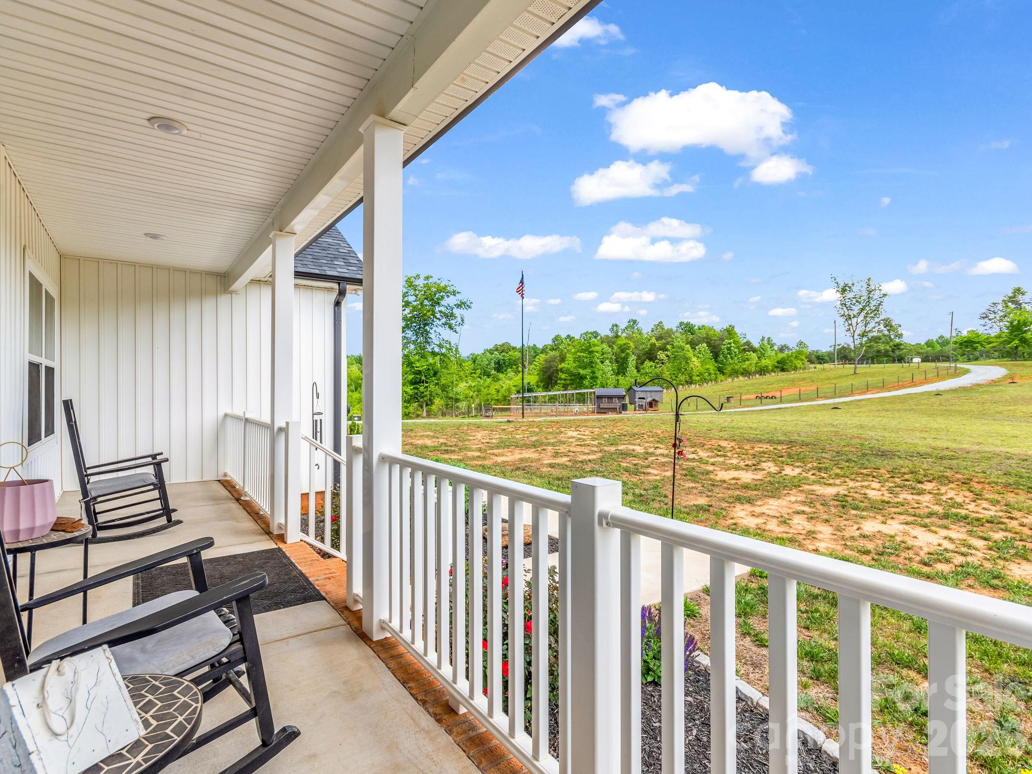 288 Maypole Court — Forest City
