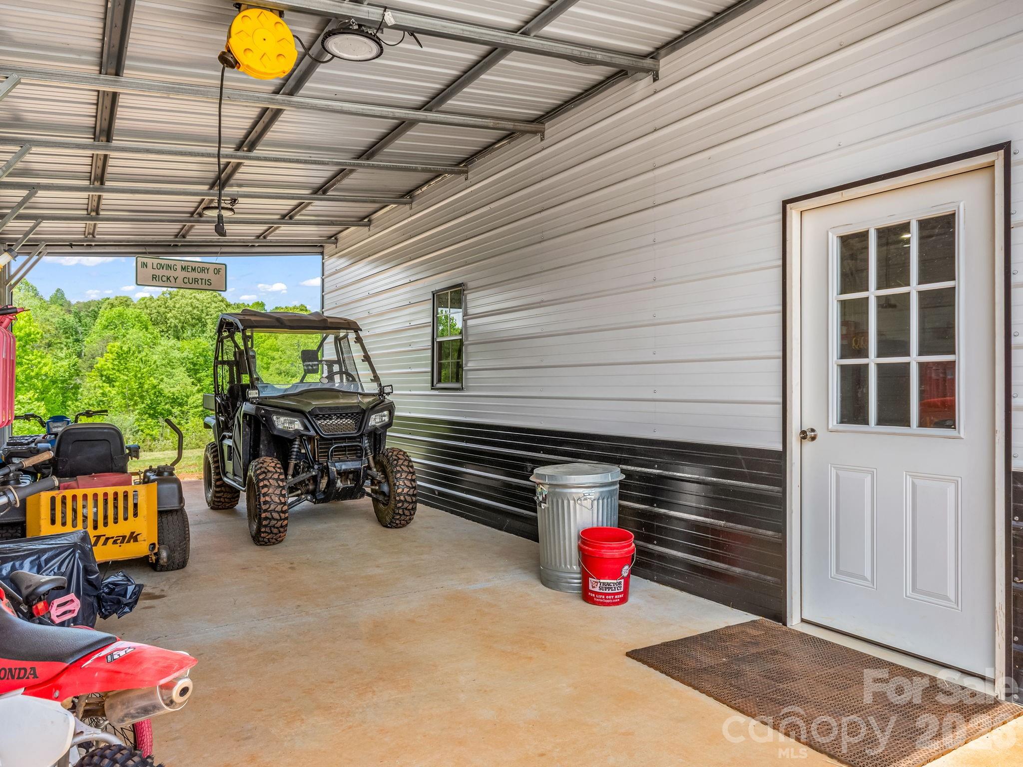 288 Maypole Court — Forest City